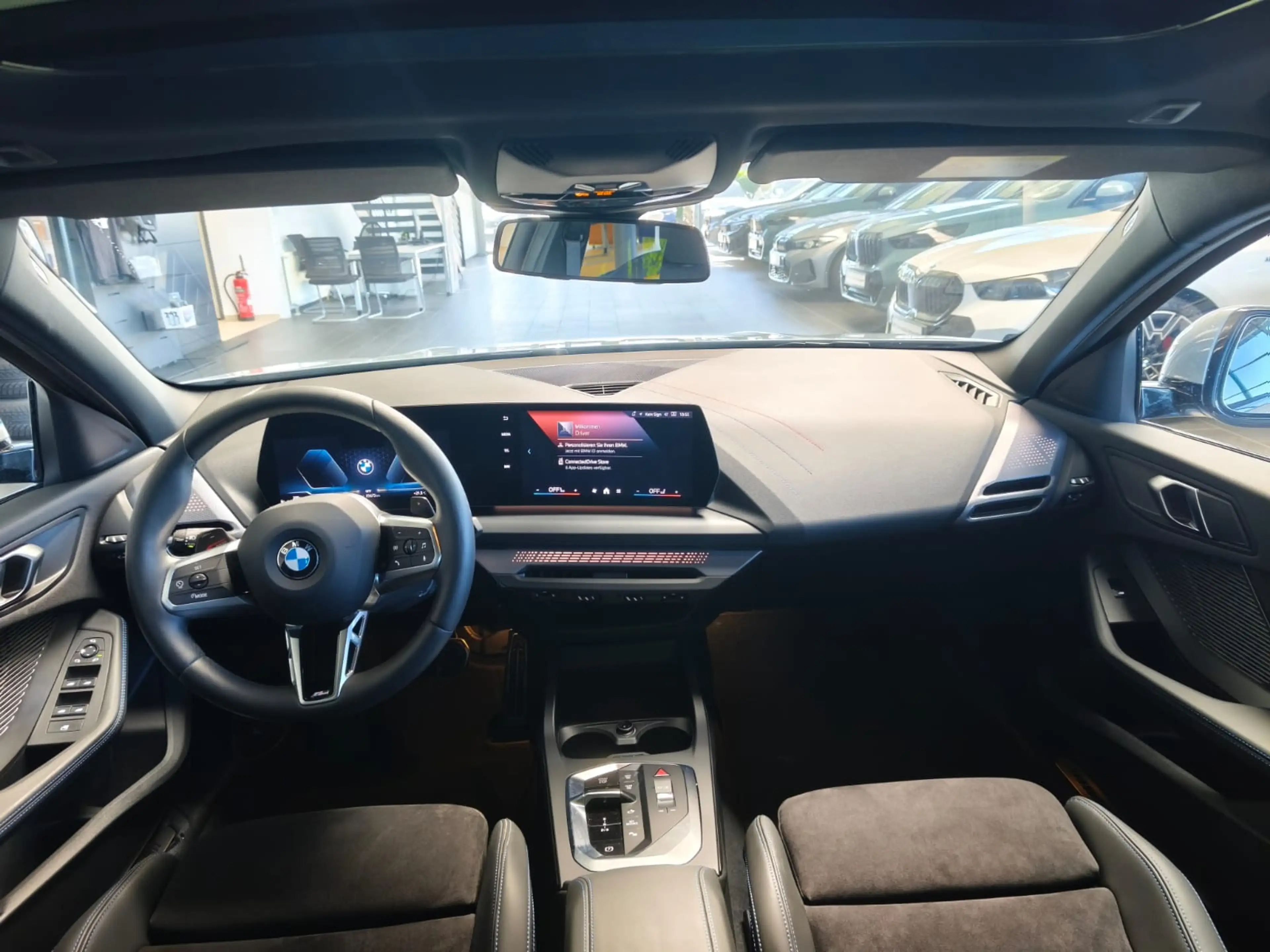 BMW 120 i M Sport PANO/Dr.As+/19"/ACC — photo 9