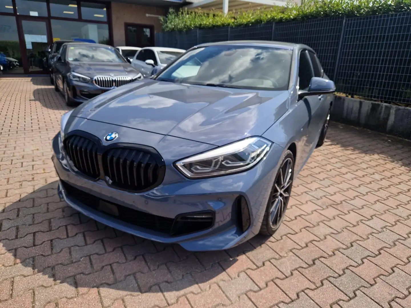 BMW 120 D M-SPORT LED NAVI VARI COLORI E ALLESTIMENTI Šedá - 2