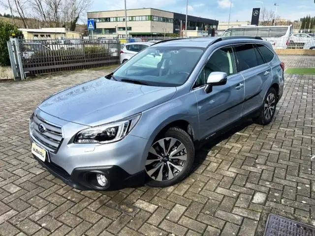 Subaru OUTBACK Outback 2.0d-S Lineartronic Unlimited