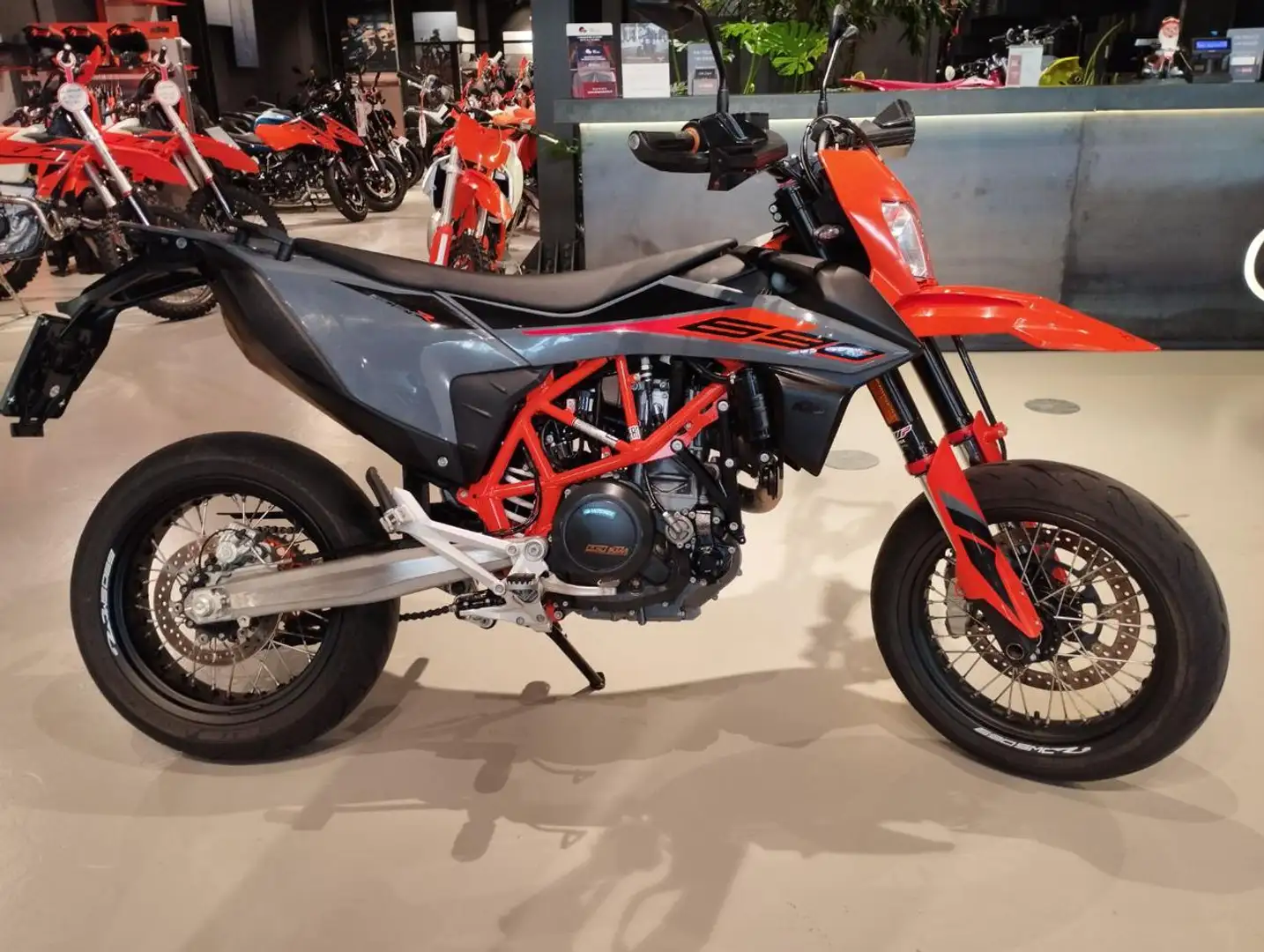 KTM 690 SMC smc-r Arancione - 1