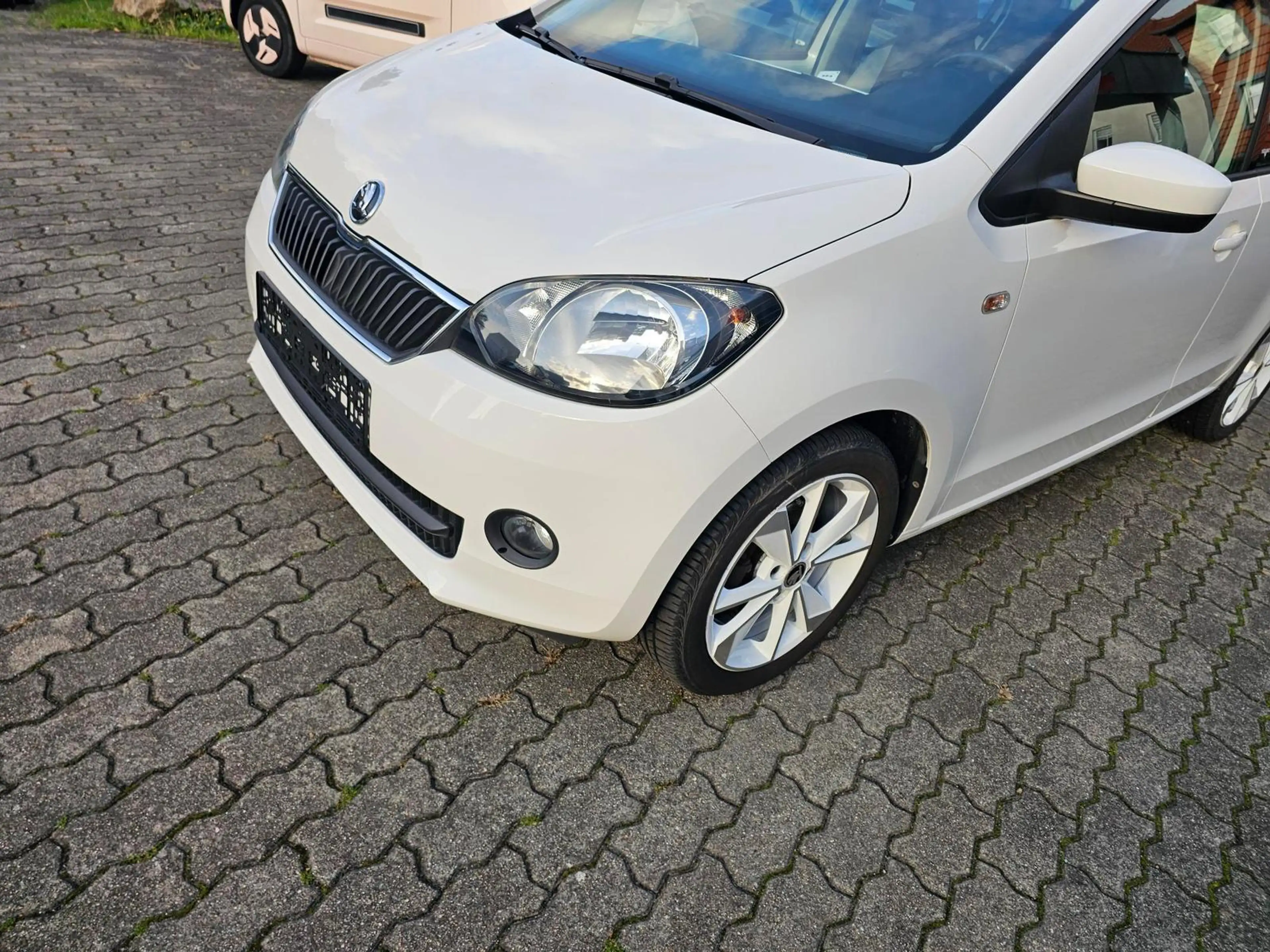 Skoda Citigo 1.0 MPI SOUND+5-TÜREN+ALU'16+WKR+2.HAND — photo 6