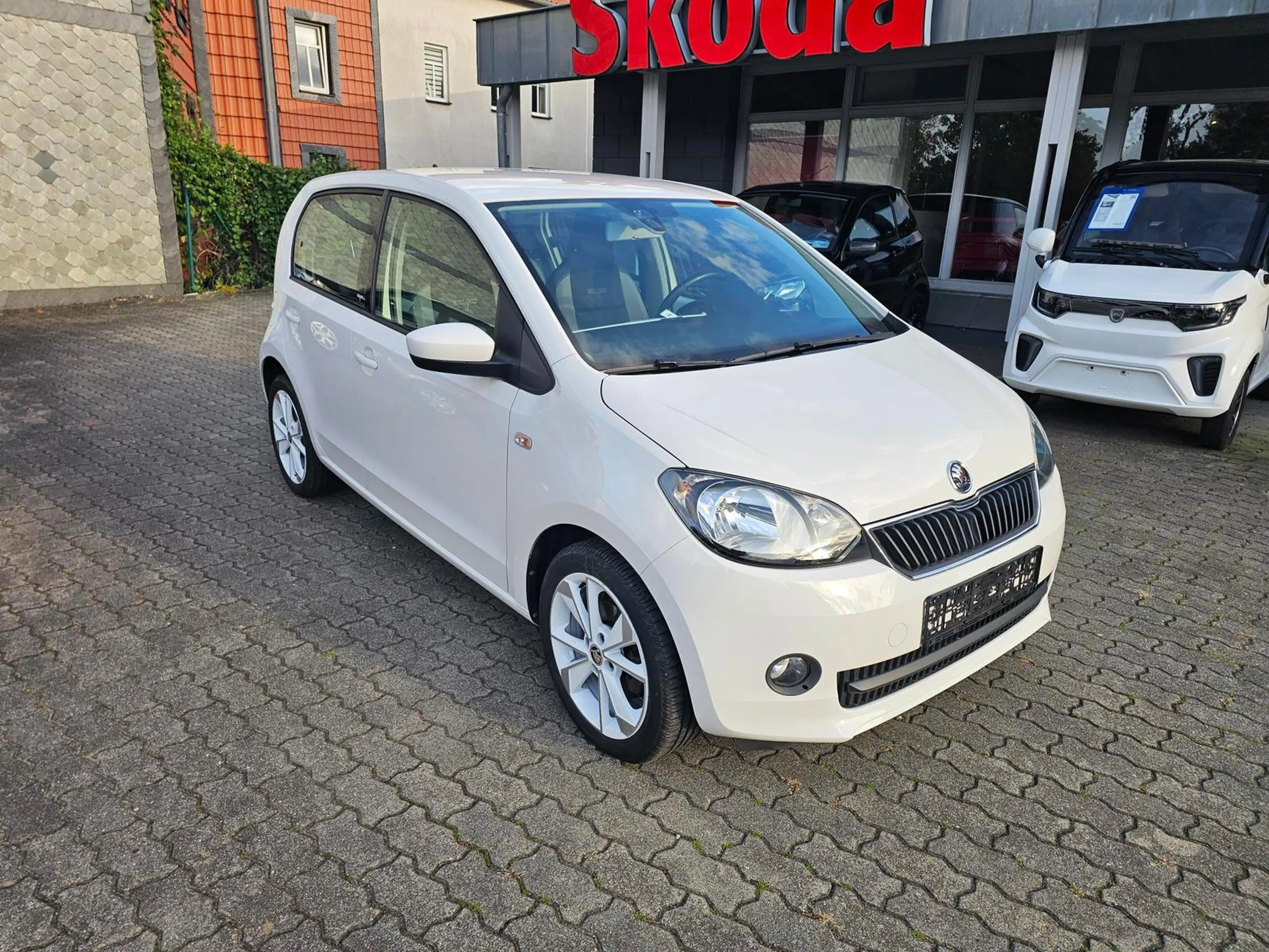 Skoda Citigo 1.0 MPI SOUND+5-TÜREN+ALU'16+WKR+2.HAND — photo 2