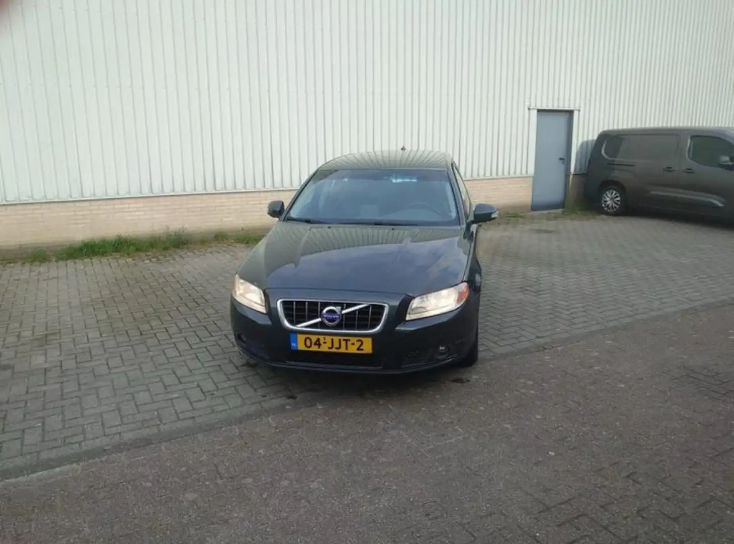 Volvo V70 2.4D Limited Edition Grijs - 1