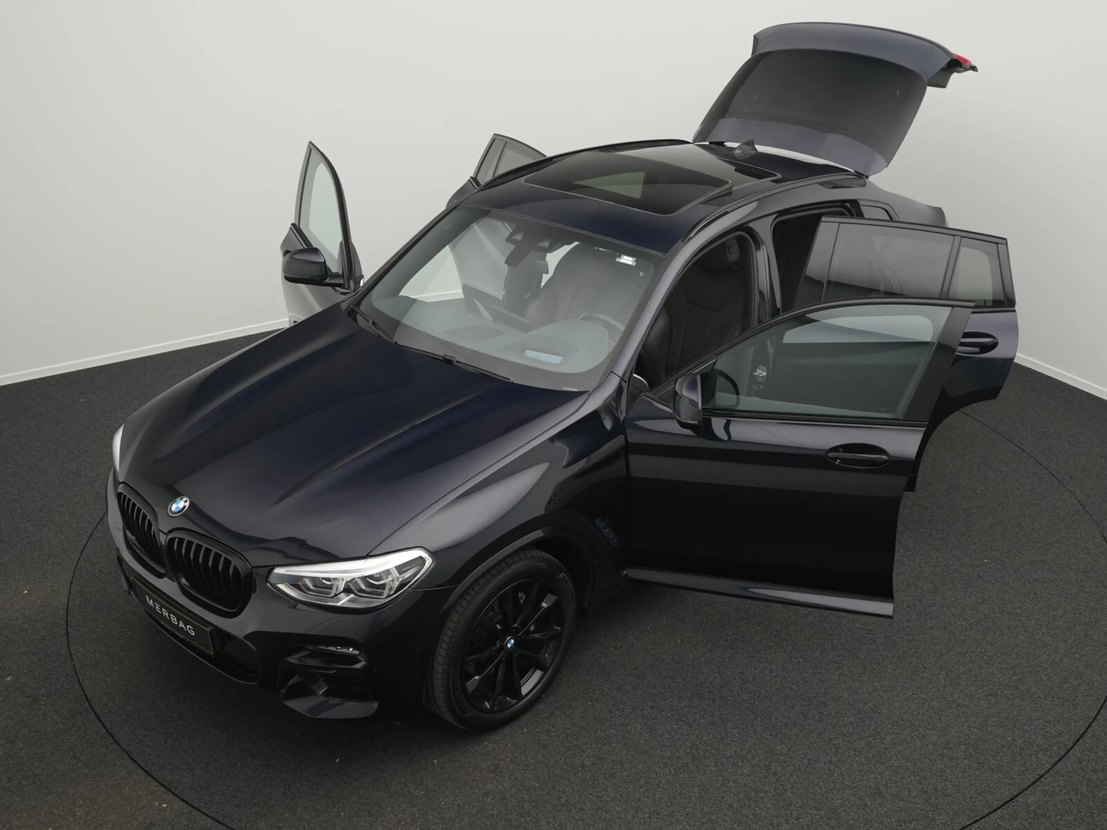 BMW M4 X4 M40d — photo 14