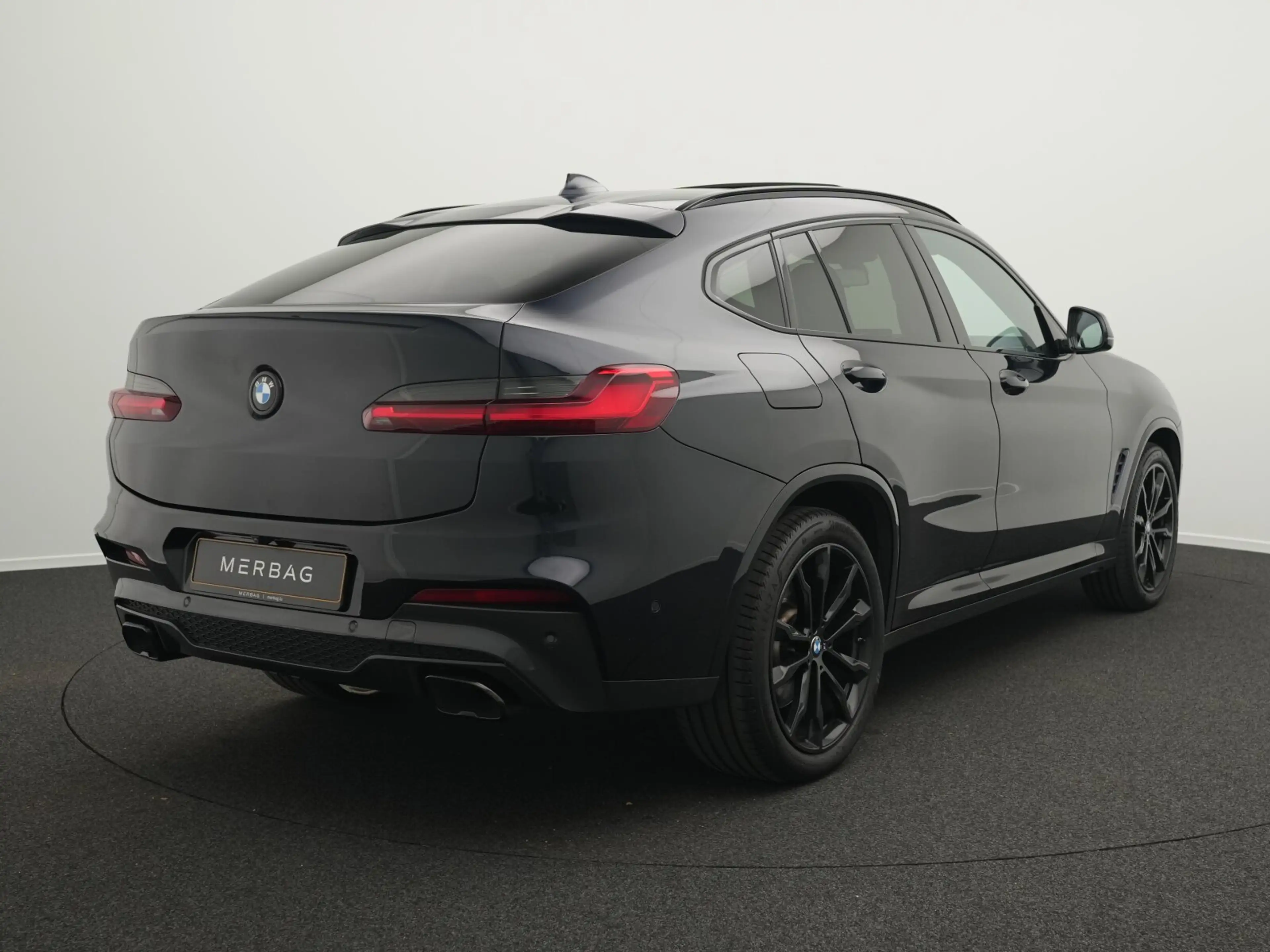 BMW M4 X4 M40d — photo 3