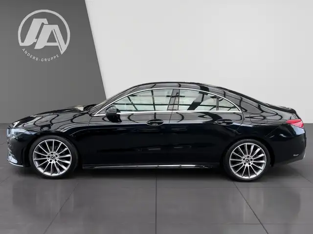 Mercedes-Benz Cla view 4