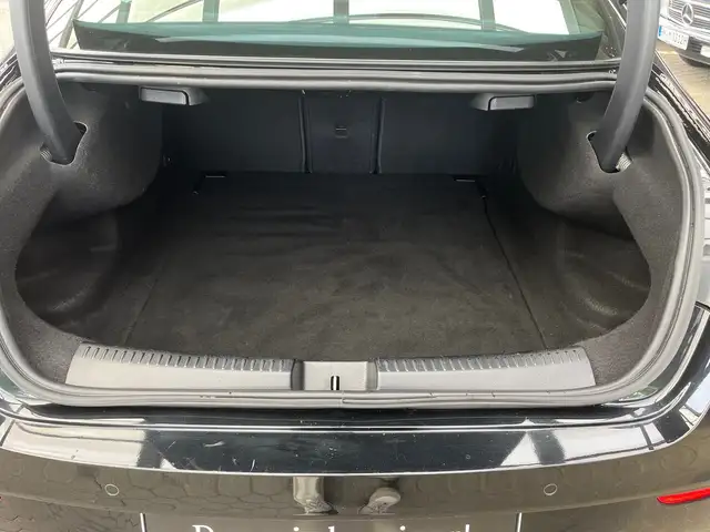 Mercedes-Benz Cla view 7