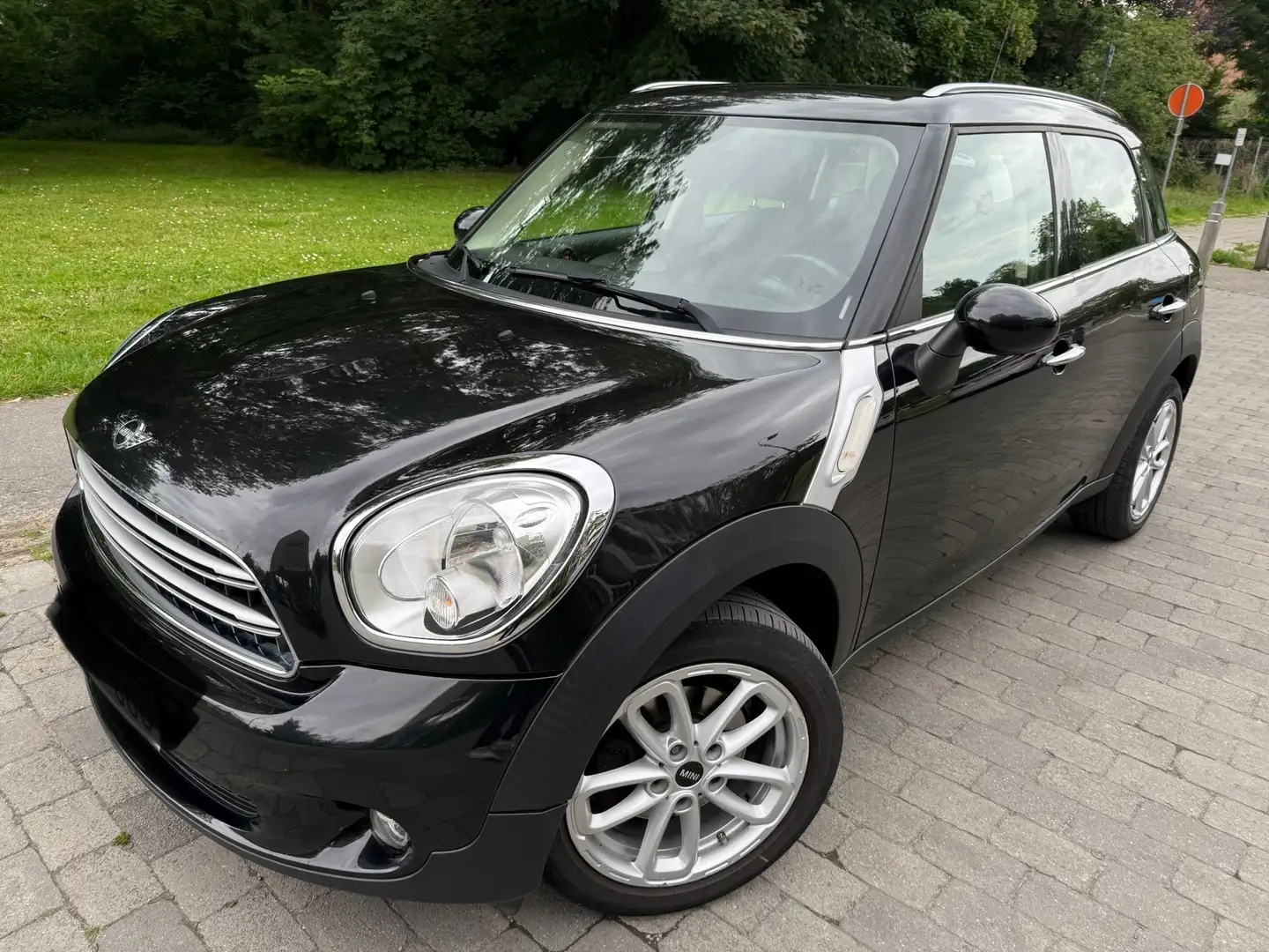 MINI Countryman D 1.6d Negro - 1