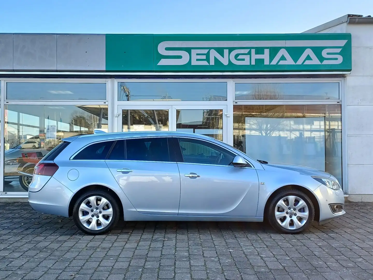 Opel Insignia Sports Tourer 2.0 D Automatik Business Innovation Silber - 2