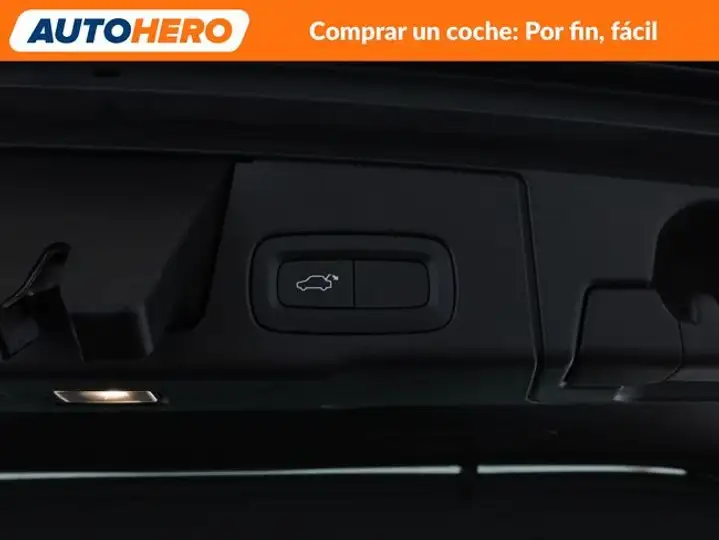 Volvo XC60 2019, foto 22