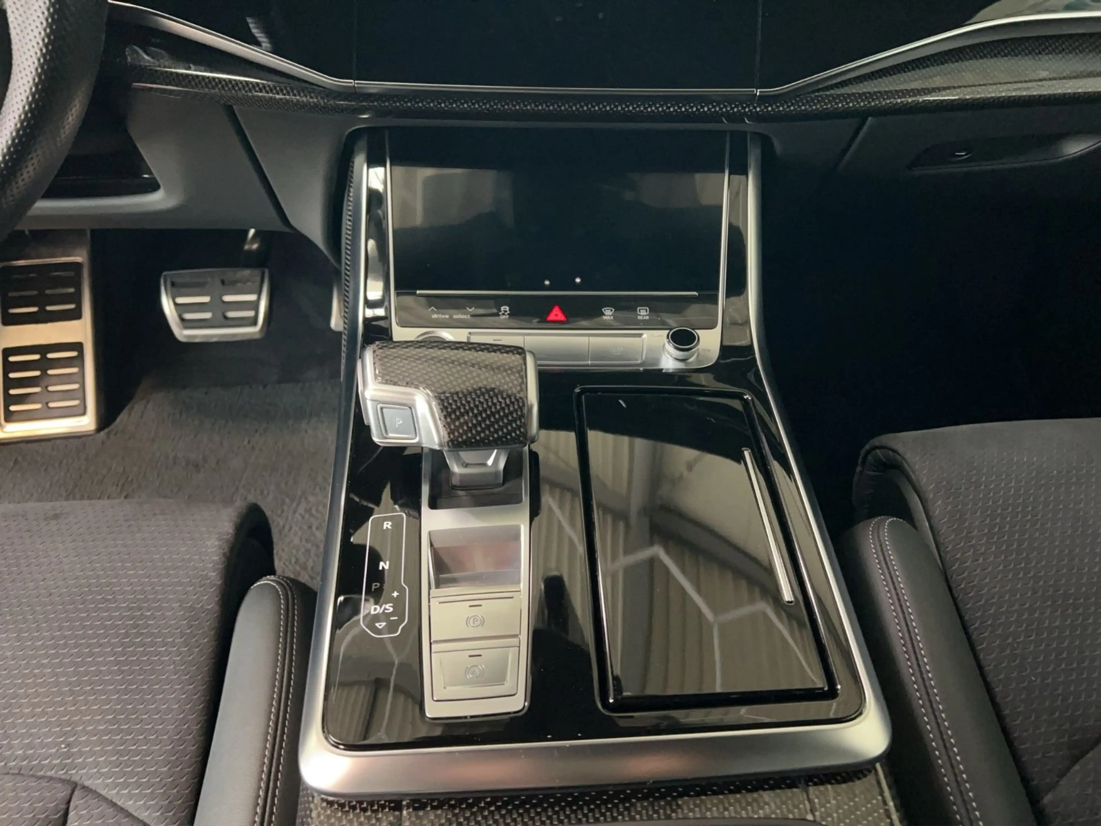 Audi Q7 45 TDI quattro S-Line competion plus AHK+Pano — photo 15