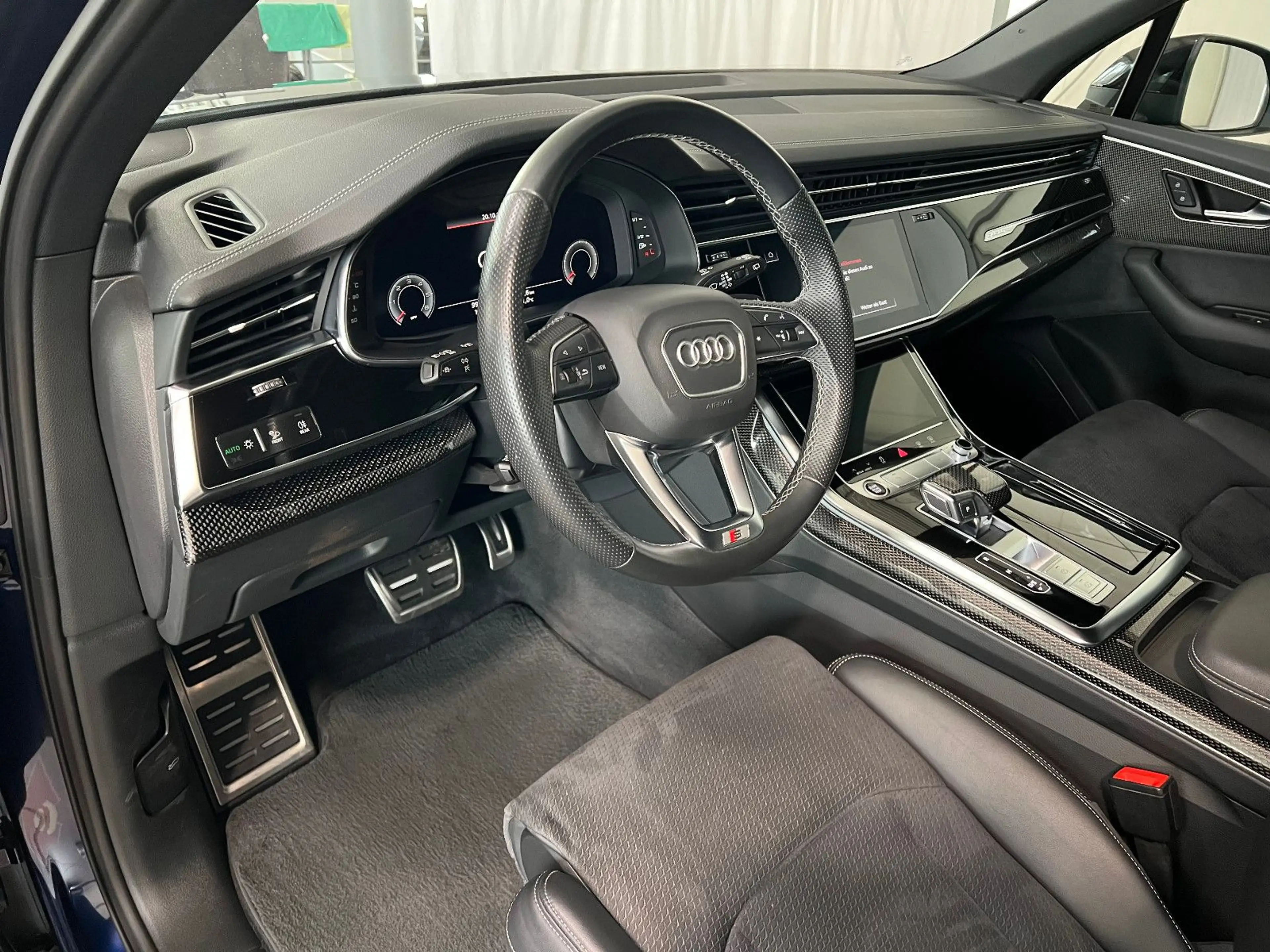 Audi Q7 45 TDI quattro S-Line competion plus AHK+Pano — photo 11