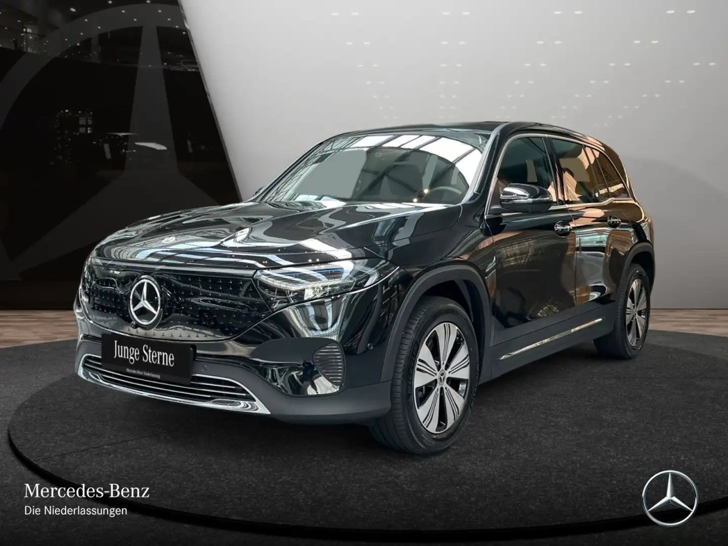 Mercedes-Benz EQB 300 4M PROG+PLUS-PAKET+360+KEYLESS+SPUR Schwarz - 2
