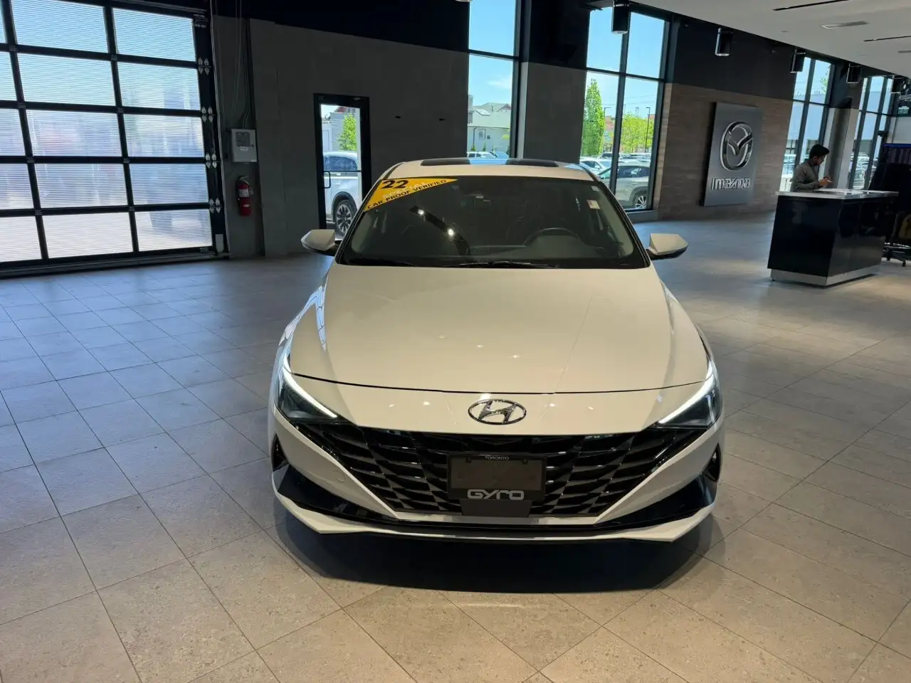 Hyundai ELANTRA снимка Hyundai ELANTRA