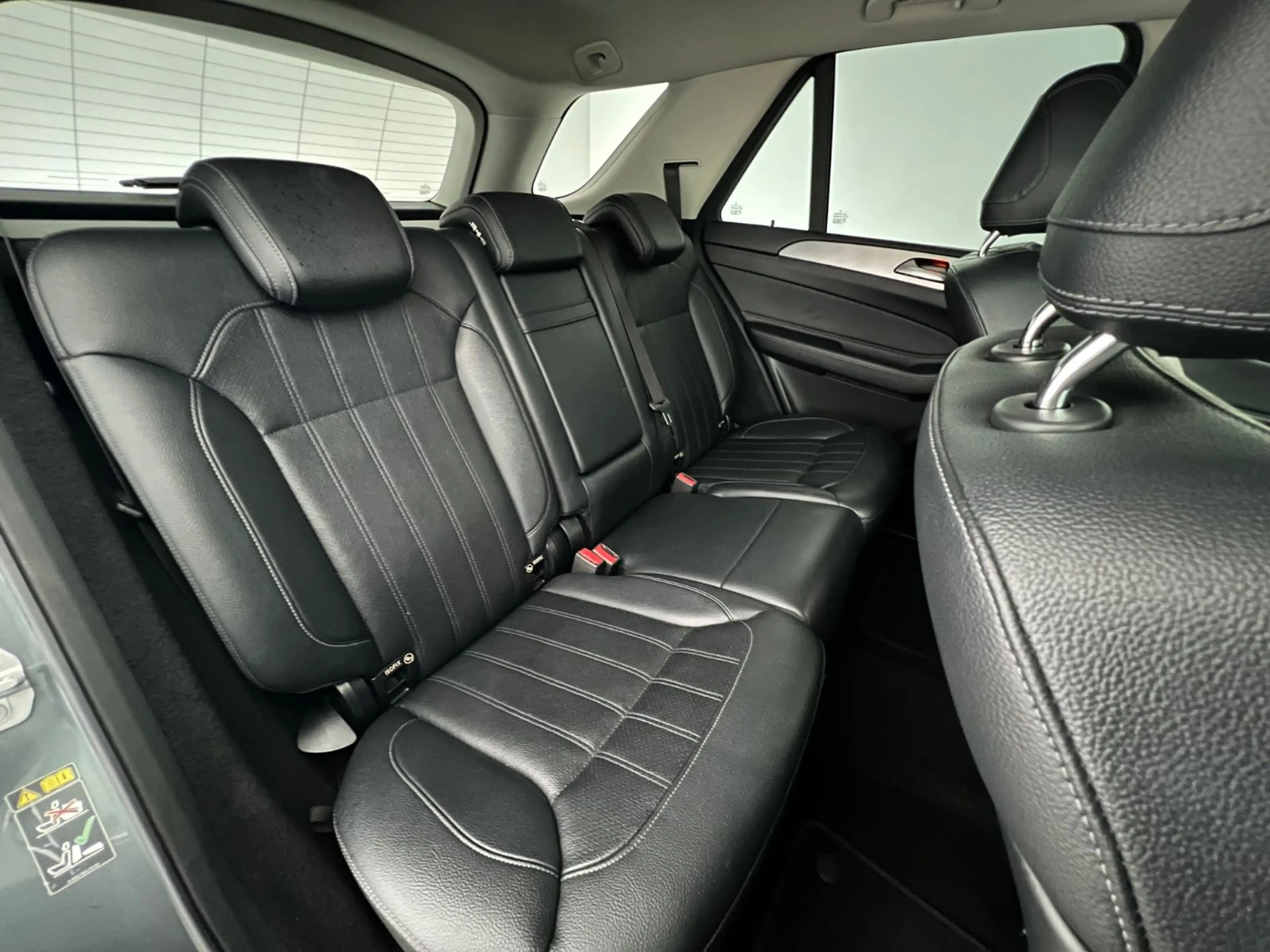 Mercedes-Benz GLE 250 GLE / 4x4 / GARANTIE / 1.HAND / LED / ILS/ — photo 7