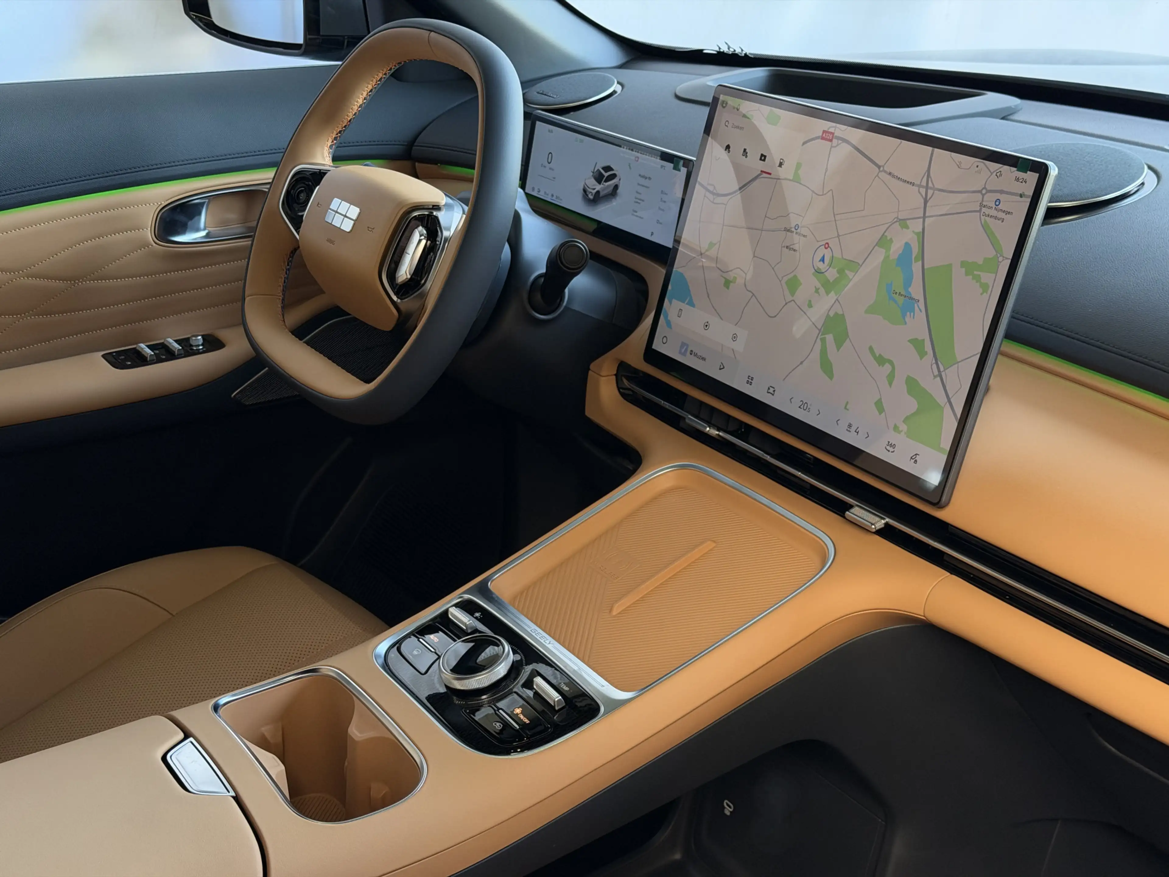 Geely Starray EM-i MAX+ PHEV LONG RANGE 09/2026 BRUIN LEER | 29,8 kWh — photo 35