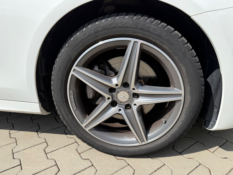 Mercedes-Benz E 200 T-Modell AMG Line·49tkm·SH·2.Hd·AHK·Navi — photo 10