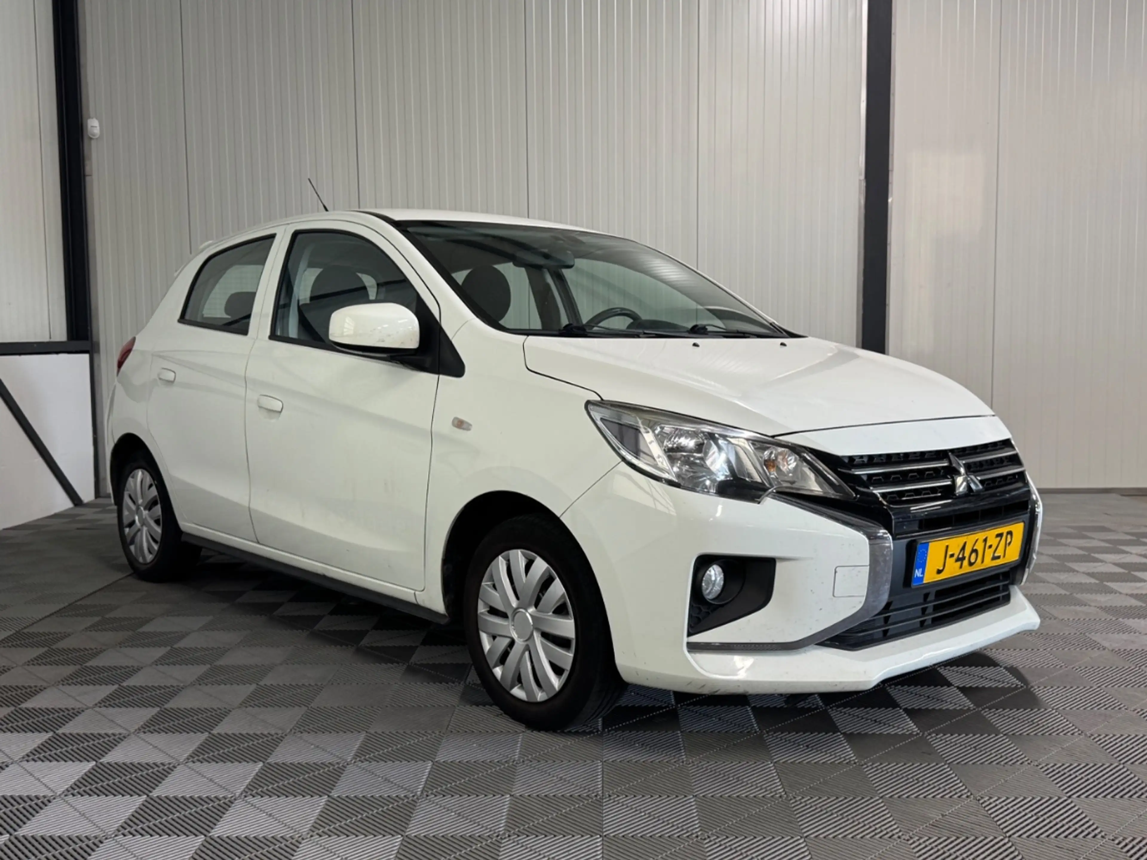 Mitsubishi Space Star 1.0 | Cool+ 5-Drs | Airco — photo 6