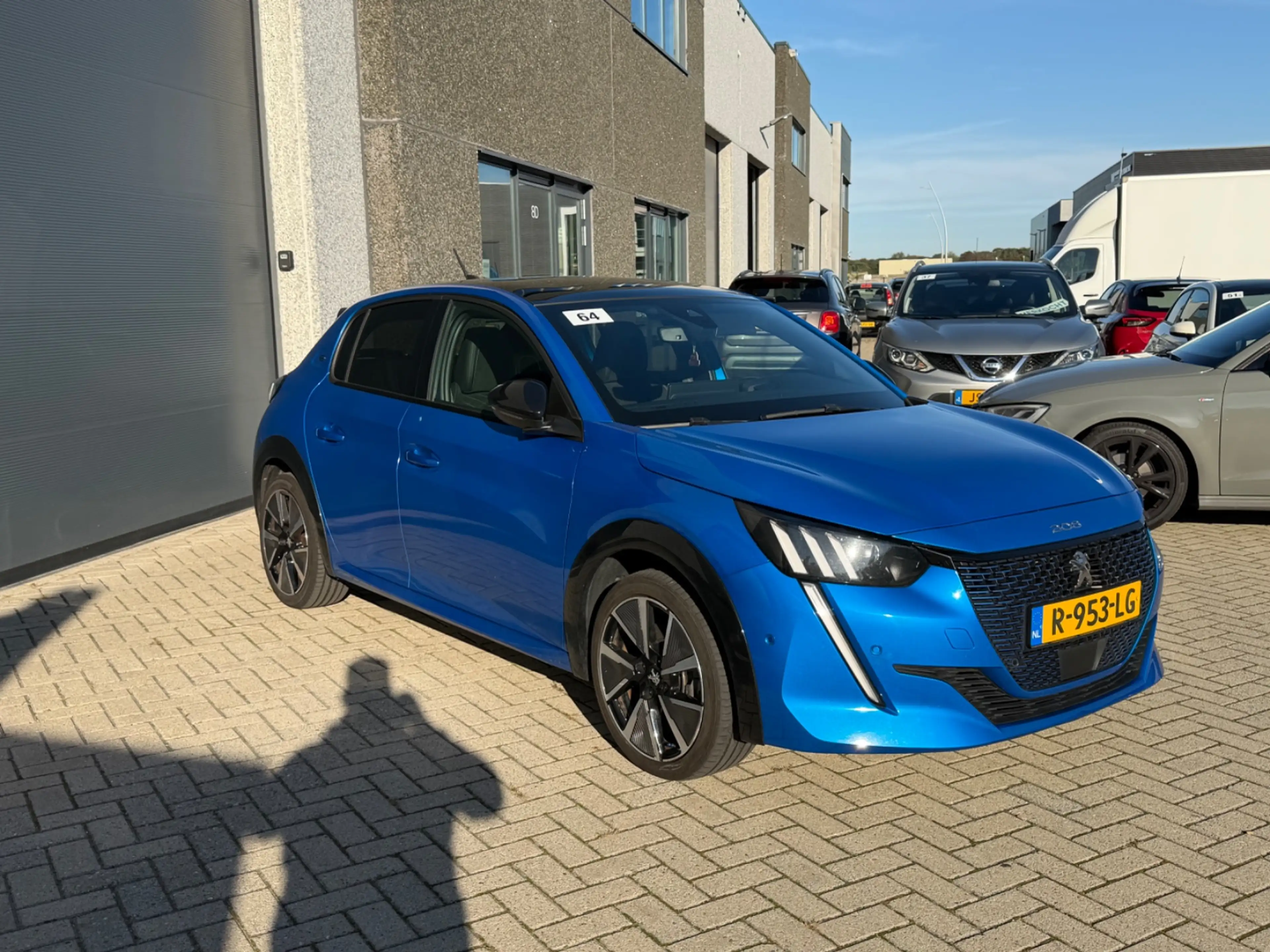 Peugeot e-208 EV GT Pack 50 kWh Panorama Dak | Alcantara/Leer | — photo 8