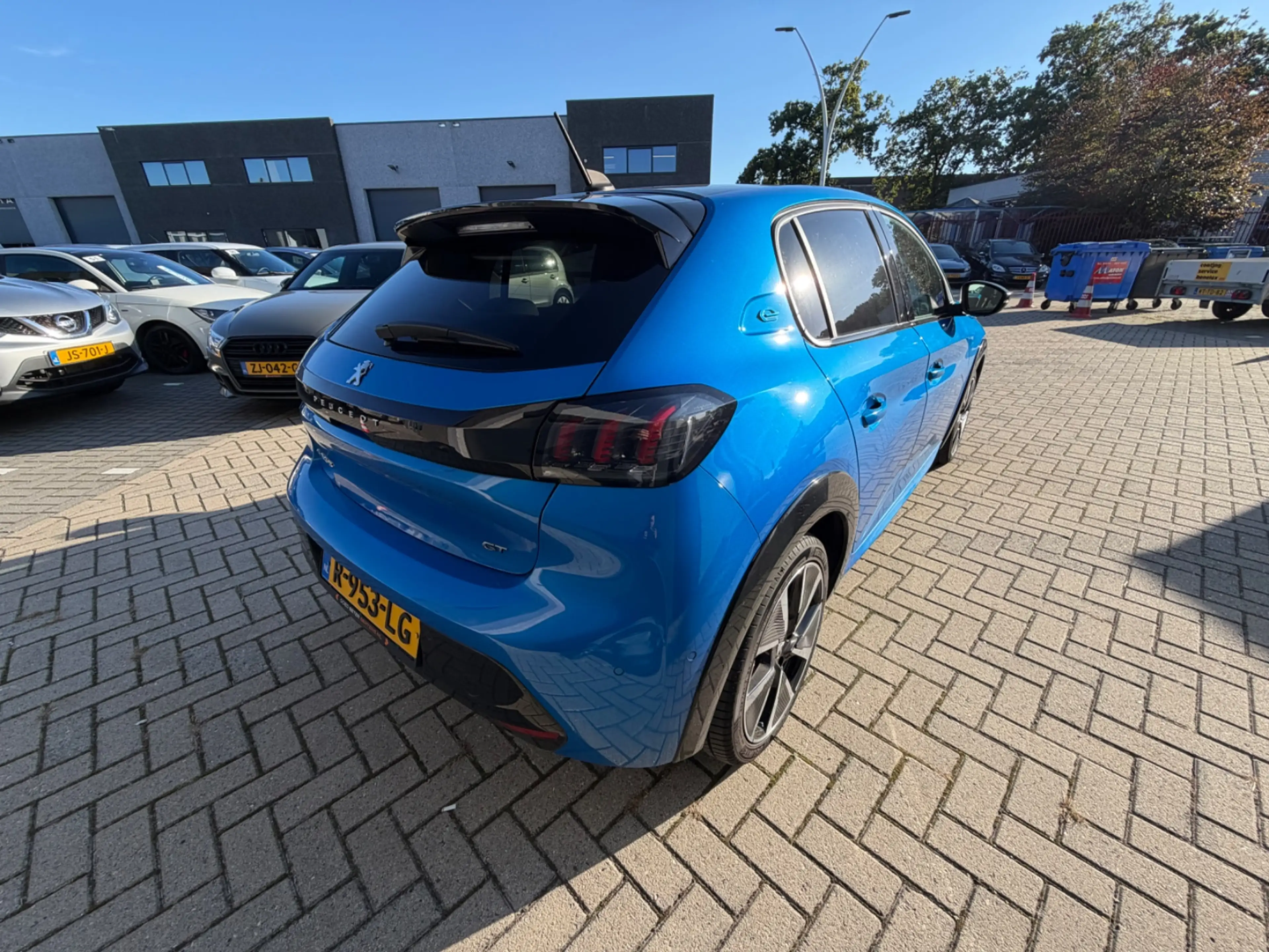 Peugeot e-208 EV GT Pack 50 kWh Panorama Dak | Alcantara/Leer | — photo 2