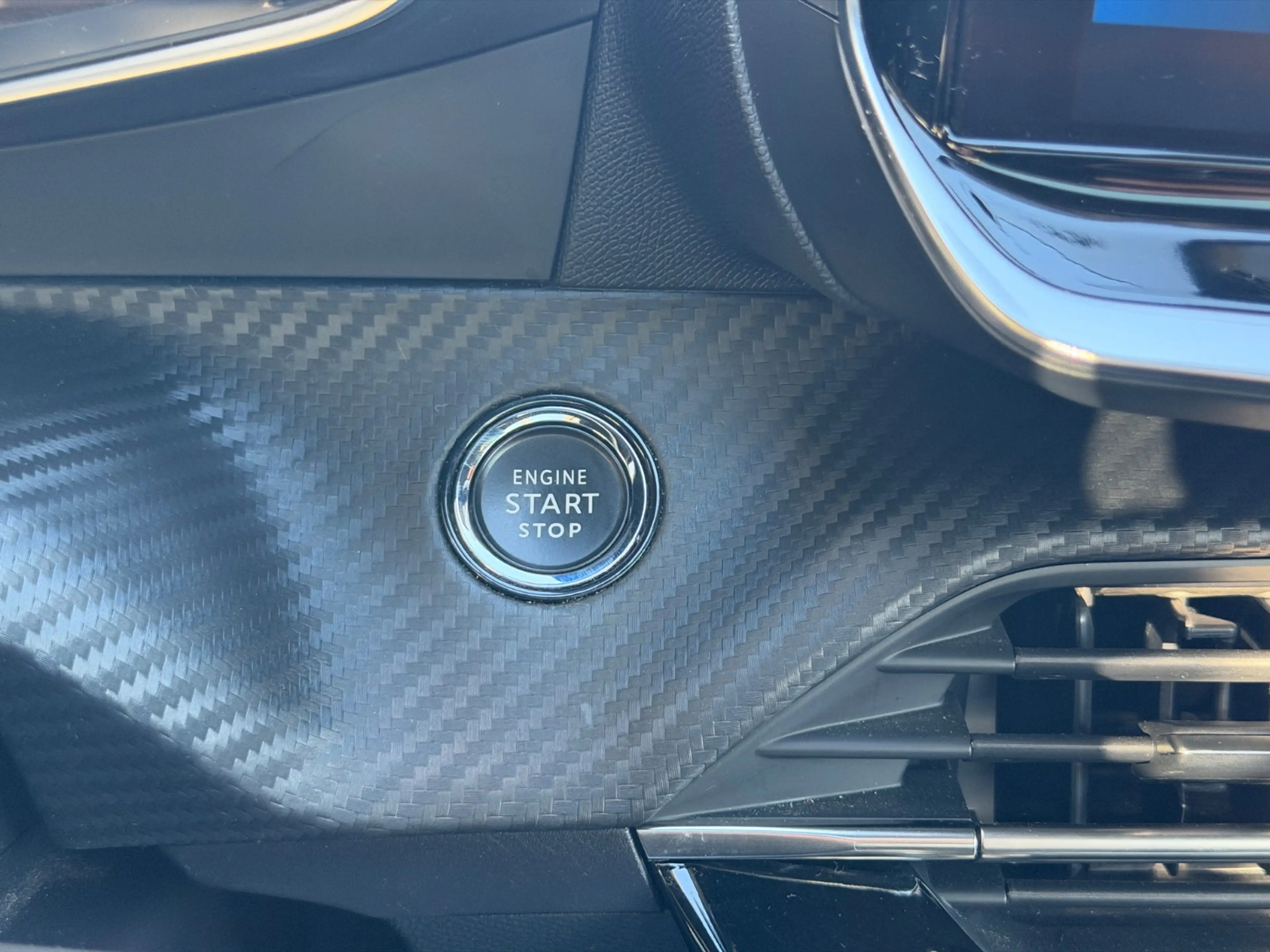 Peugeot e-208 EV GT Pack 50 kWh Panorama Dak | Alcantara/Leer | — photo 11