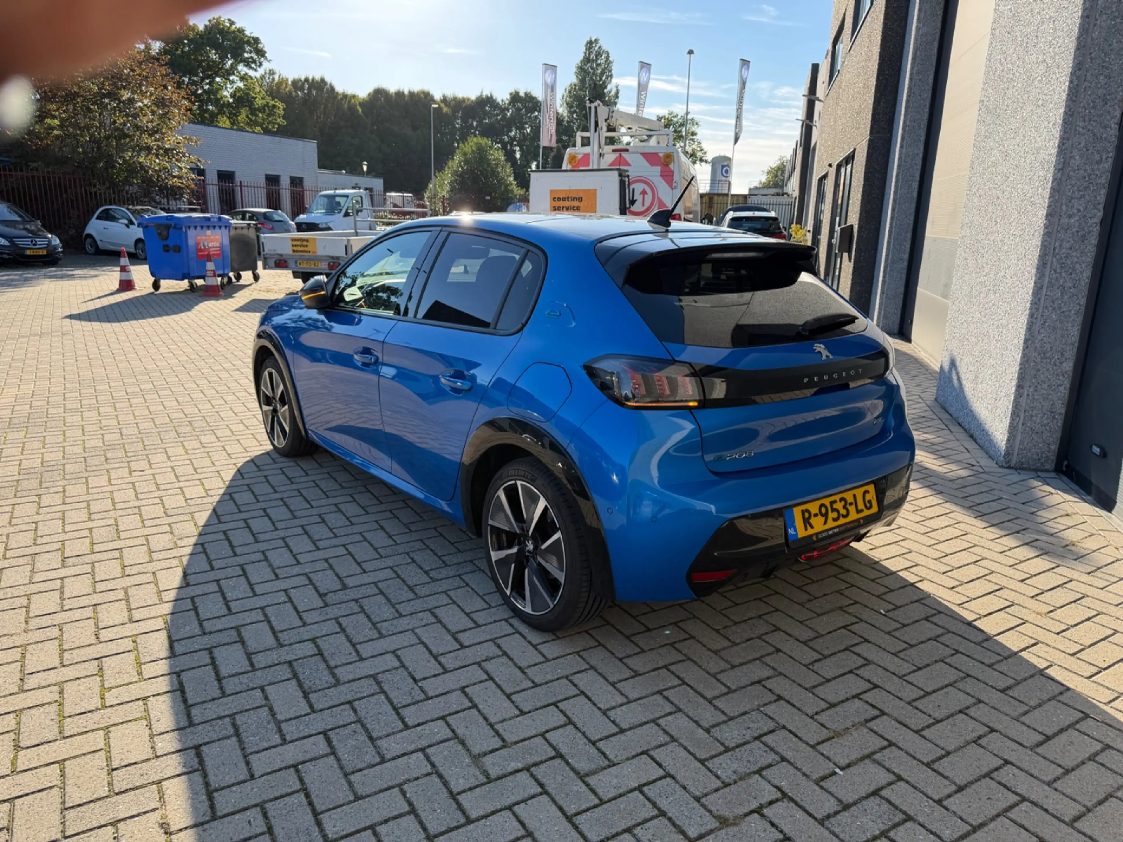 Peugeot e-208 EV GT Pack 50 kWh Panorama Dak | Alcantara/Leer | — photo 9