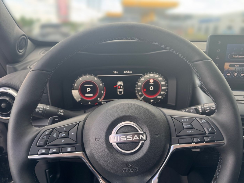 Nissan Juke 1.0 DIG-T N-Connecta DSG+AUT+LED+Kam.+PDC — photo 10