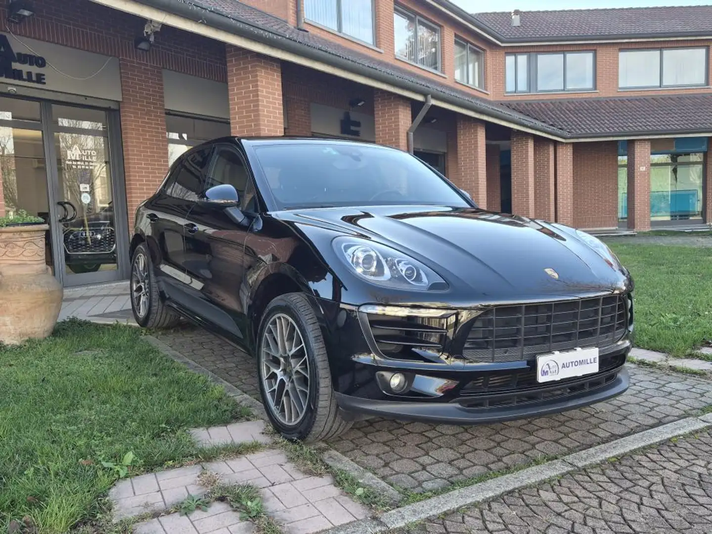 Porsche Macan 2.0 252cv pdk Negro - 1