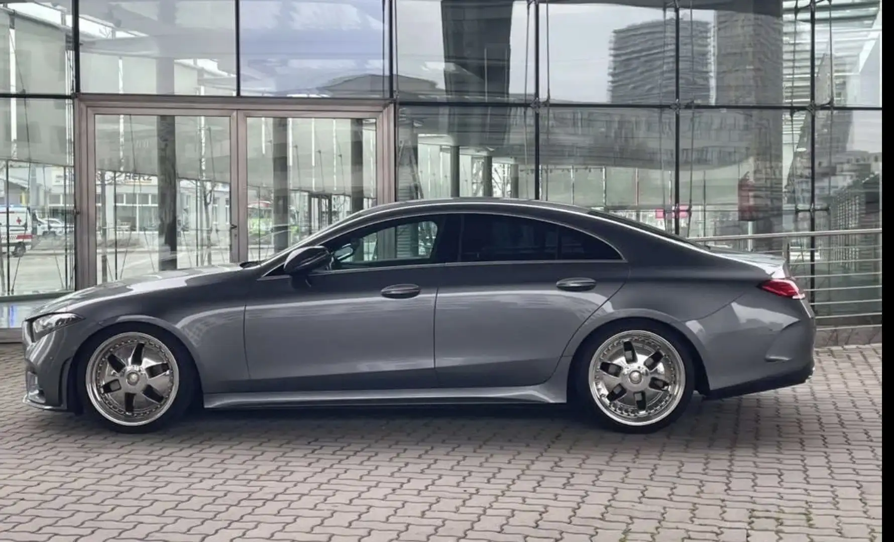 Mercedes-Benz CLS 300 d Aut. - 2
