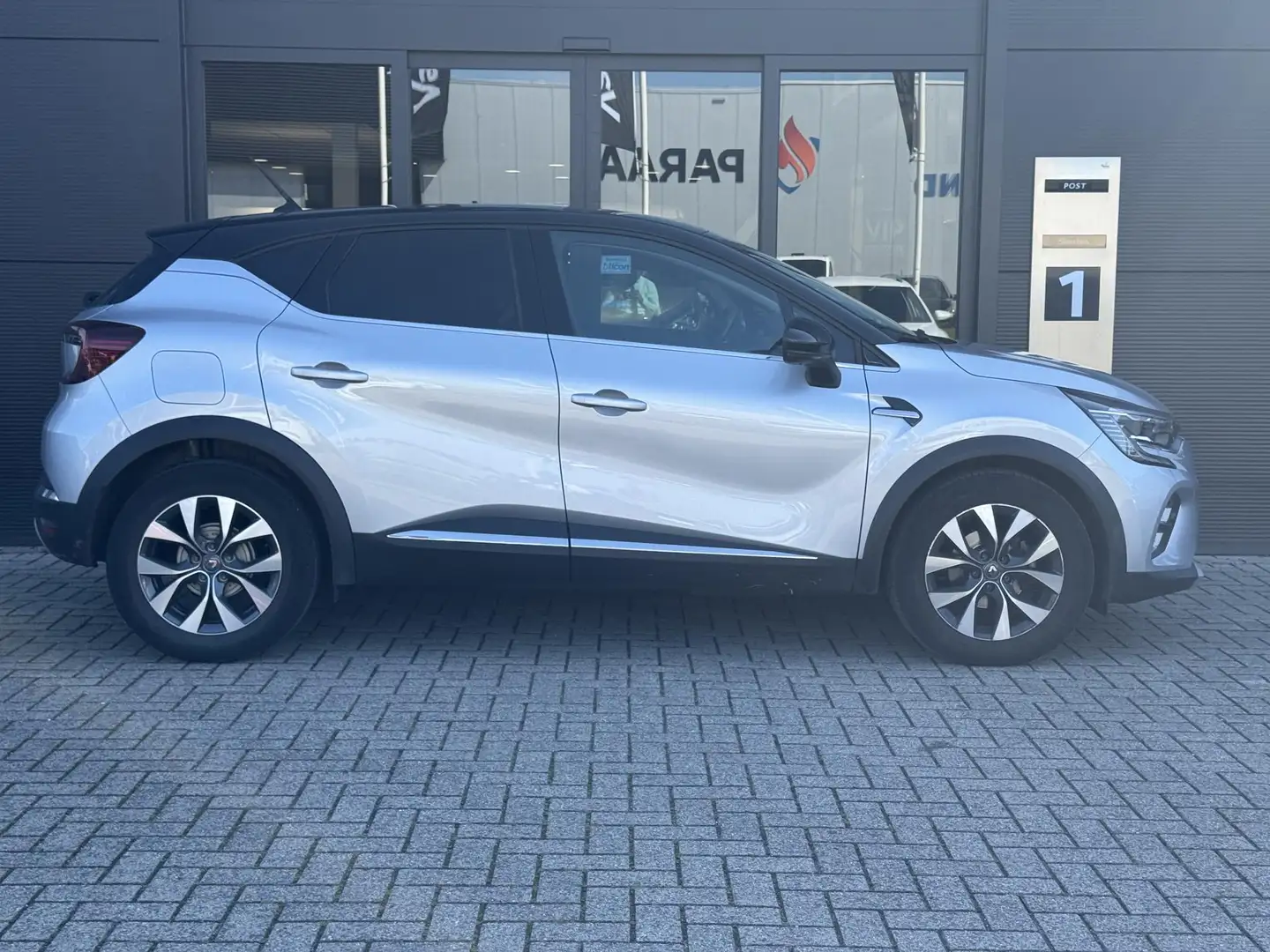 Renault Captur 1.0 TCe 90 Intens Grau - 2