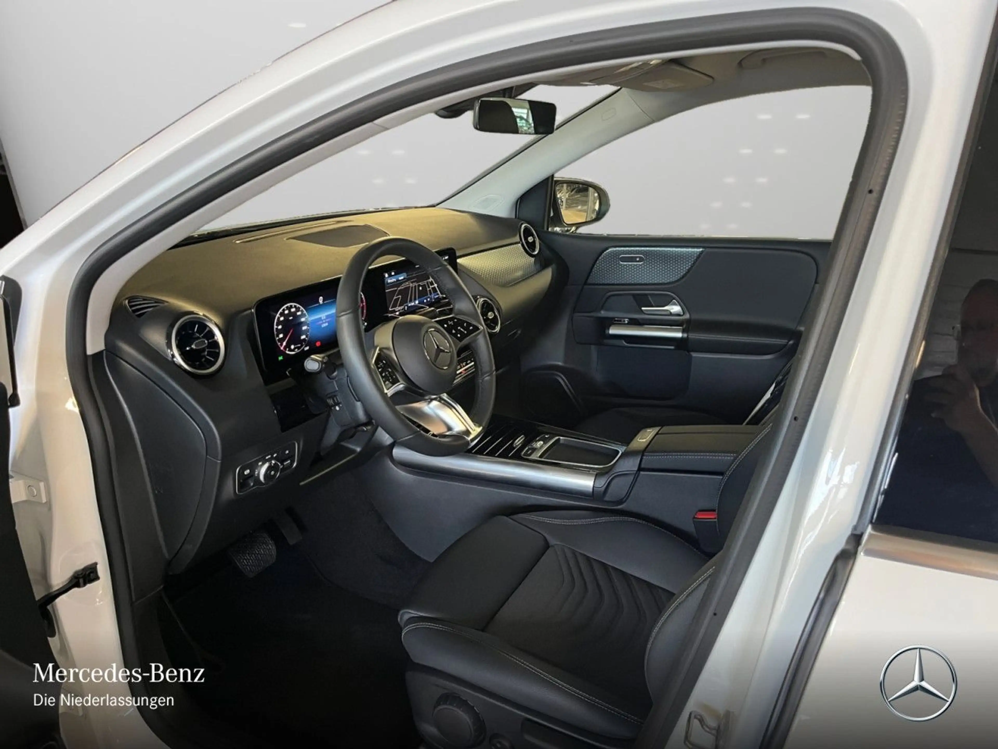 Mercedes-Benz B 180 d PROGRESSIVE+AHK+LED+KAMERA+8G — photo 11