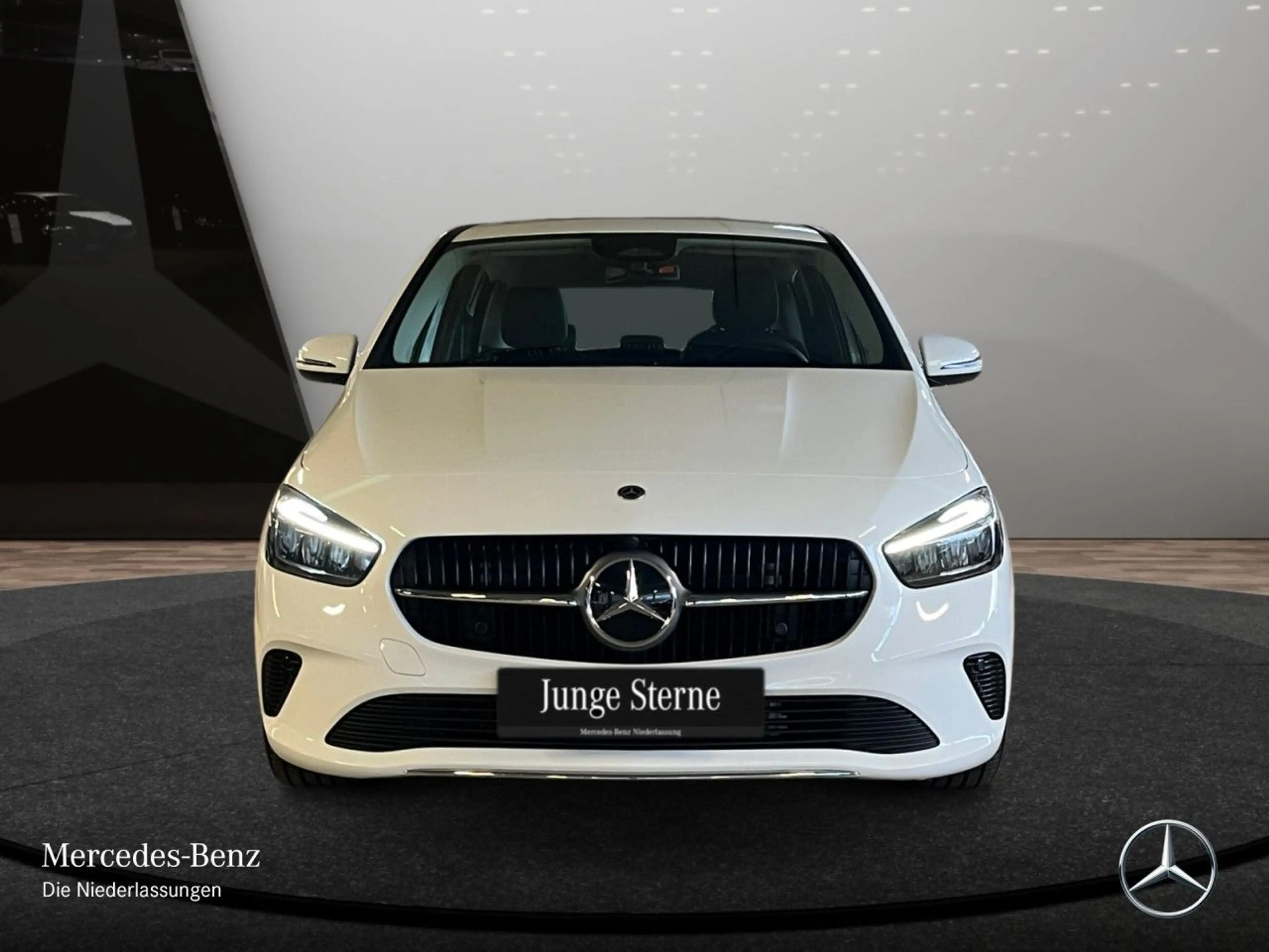 Mercedes-Benz B 180 d PROGRESSIVE+AHK+LED+KAMERA+8G — photo 3