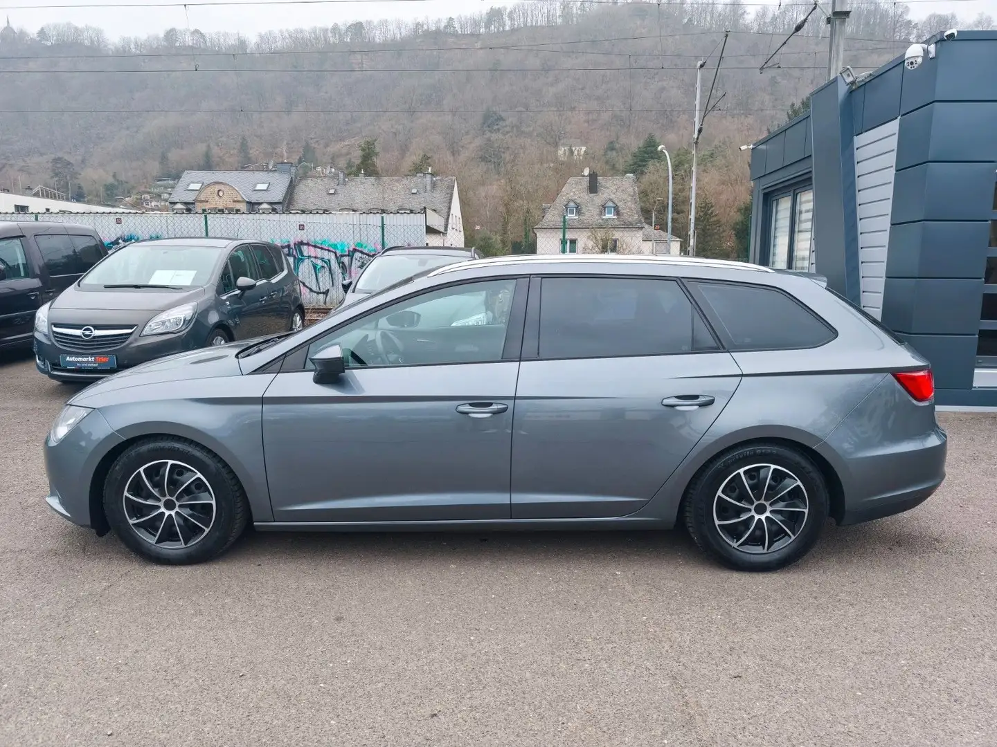 SEAT Leon ST Style Export ! TÜV bis 04/2025! Gris - 2
