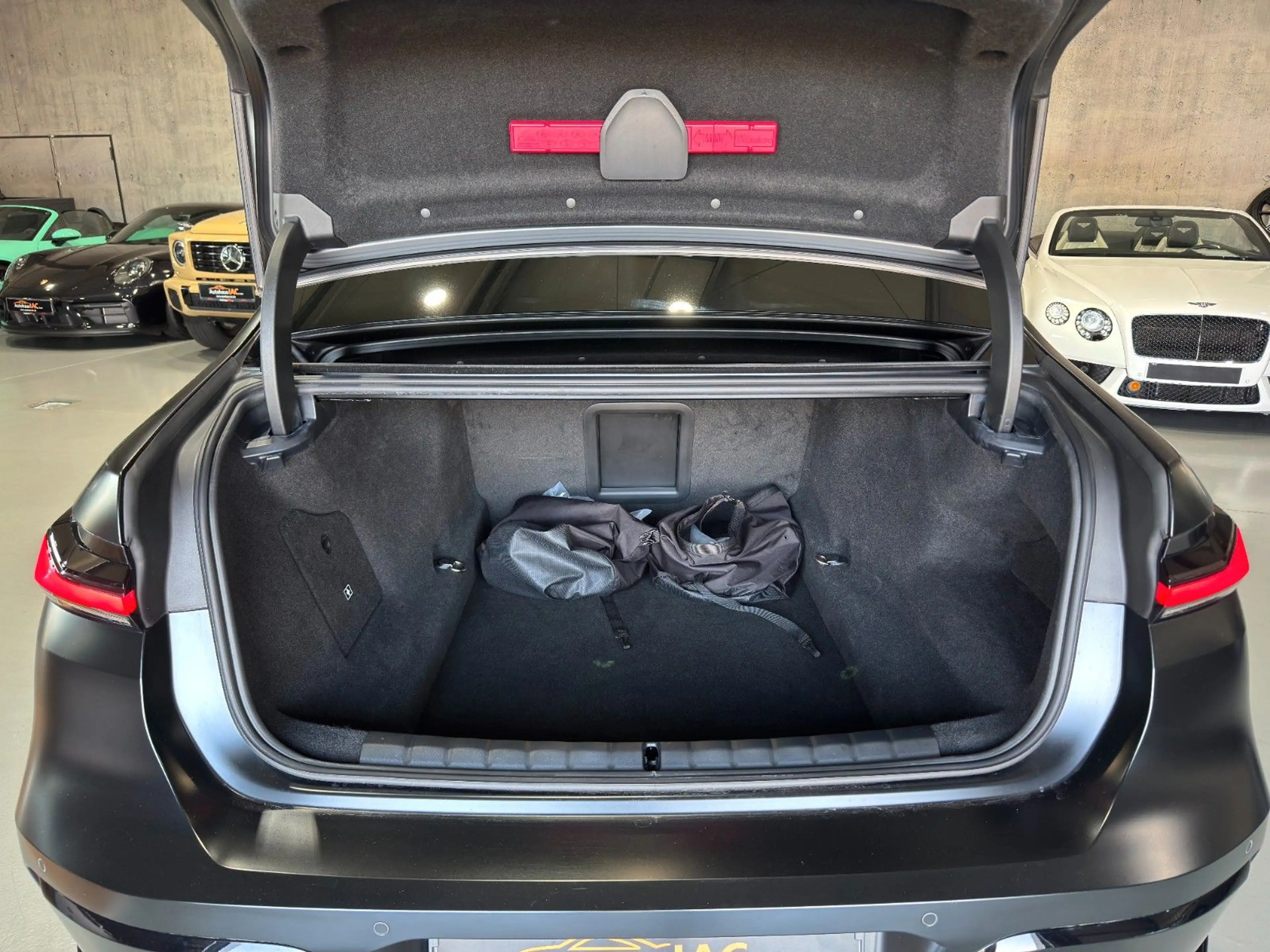BMW 750 /e/xDrive/M/Sport/TV/360*/3D — photo 5
