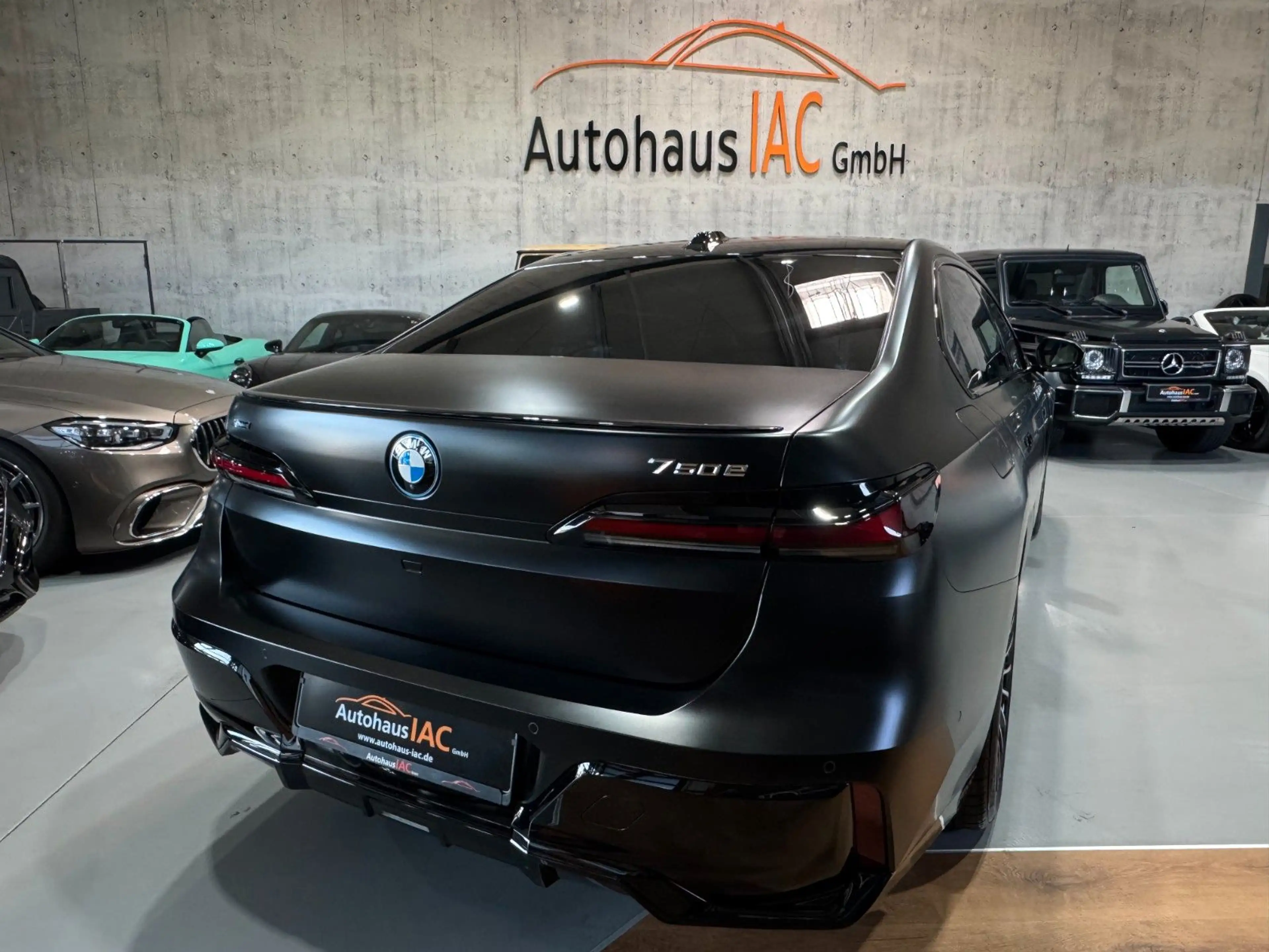 BMW 750 /e/xDrive/M/Sport/TV/360*/3D — photo 2