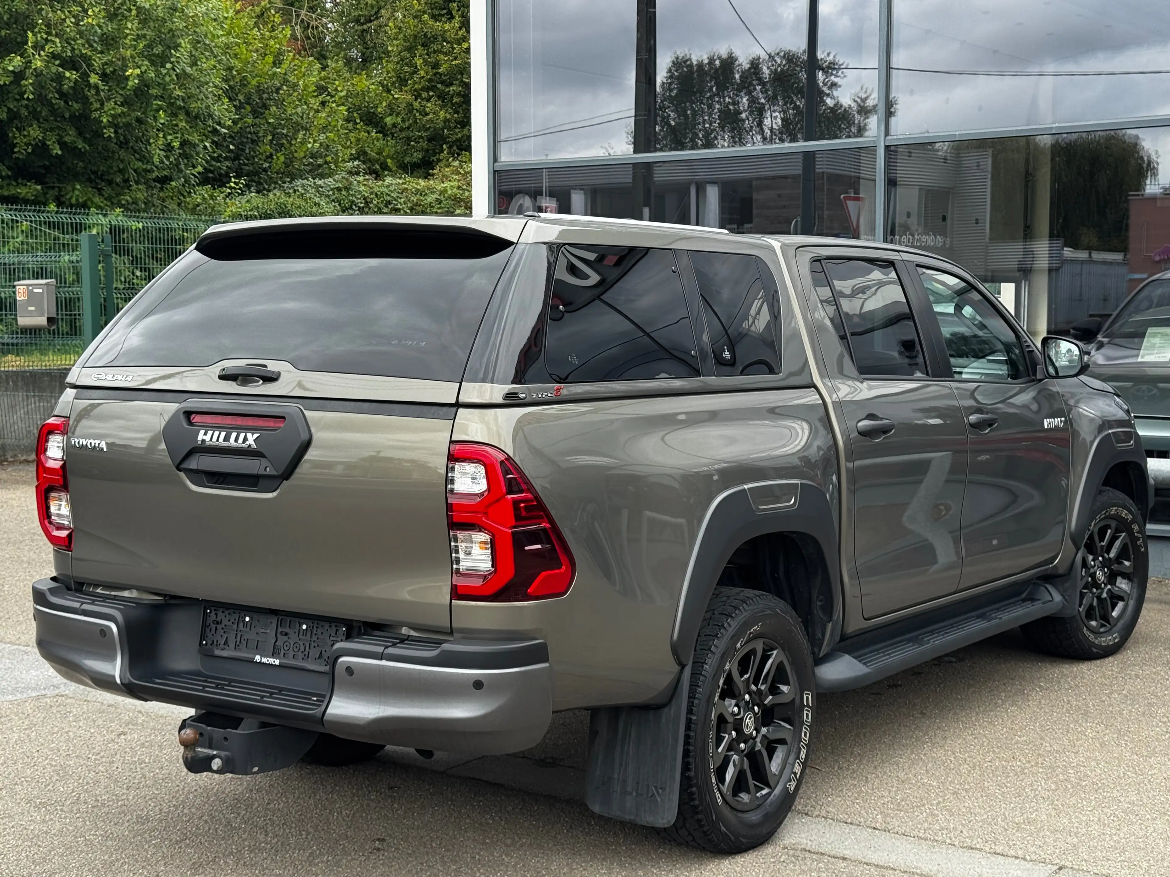 Toyota Hilux 2.8D-4D INVINCIBLE AUTO 4WD 204CV CAMERA 360 1ER PROPRIETAIRE HARDTOP TVA DEDUCTIBLE — photo 4