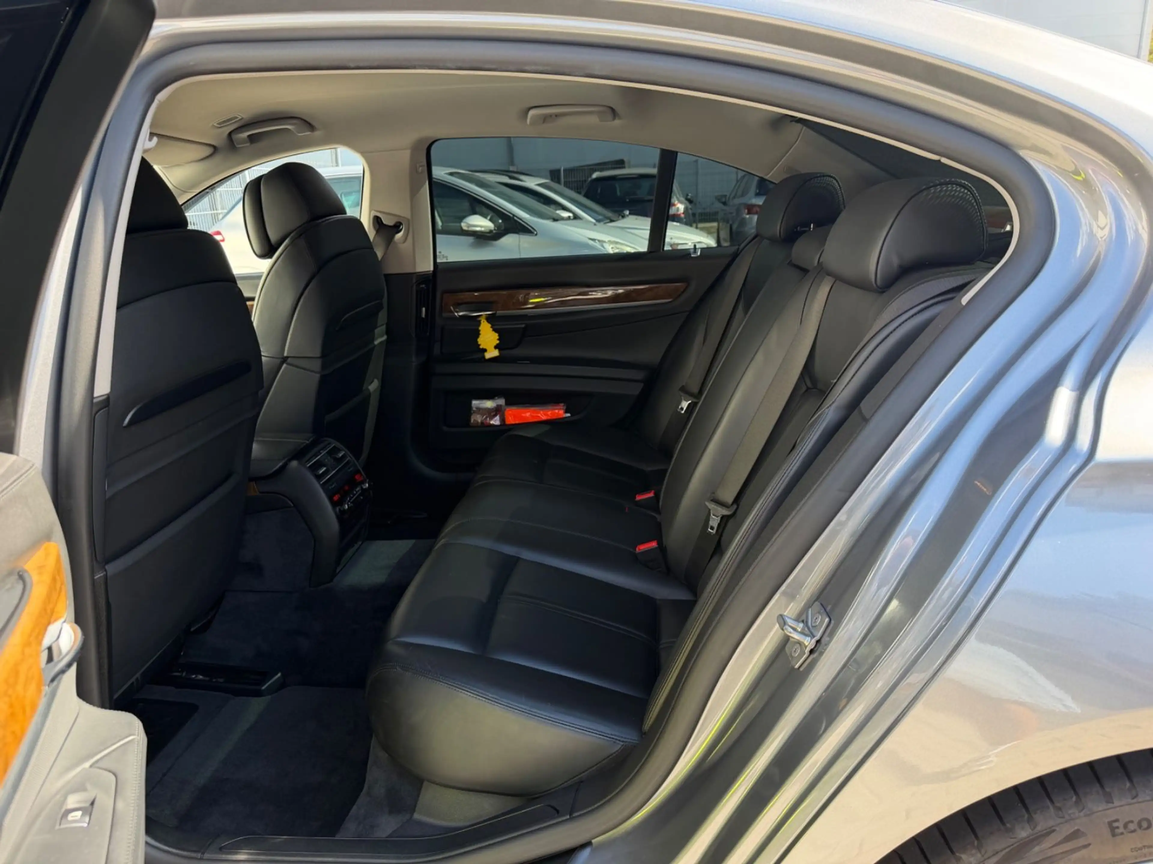 BMW 730 d/SPUR/DISTRONIC/HEADUP/360° — photo 12