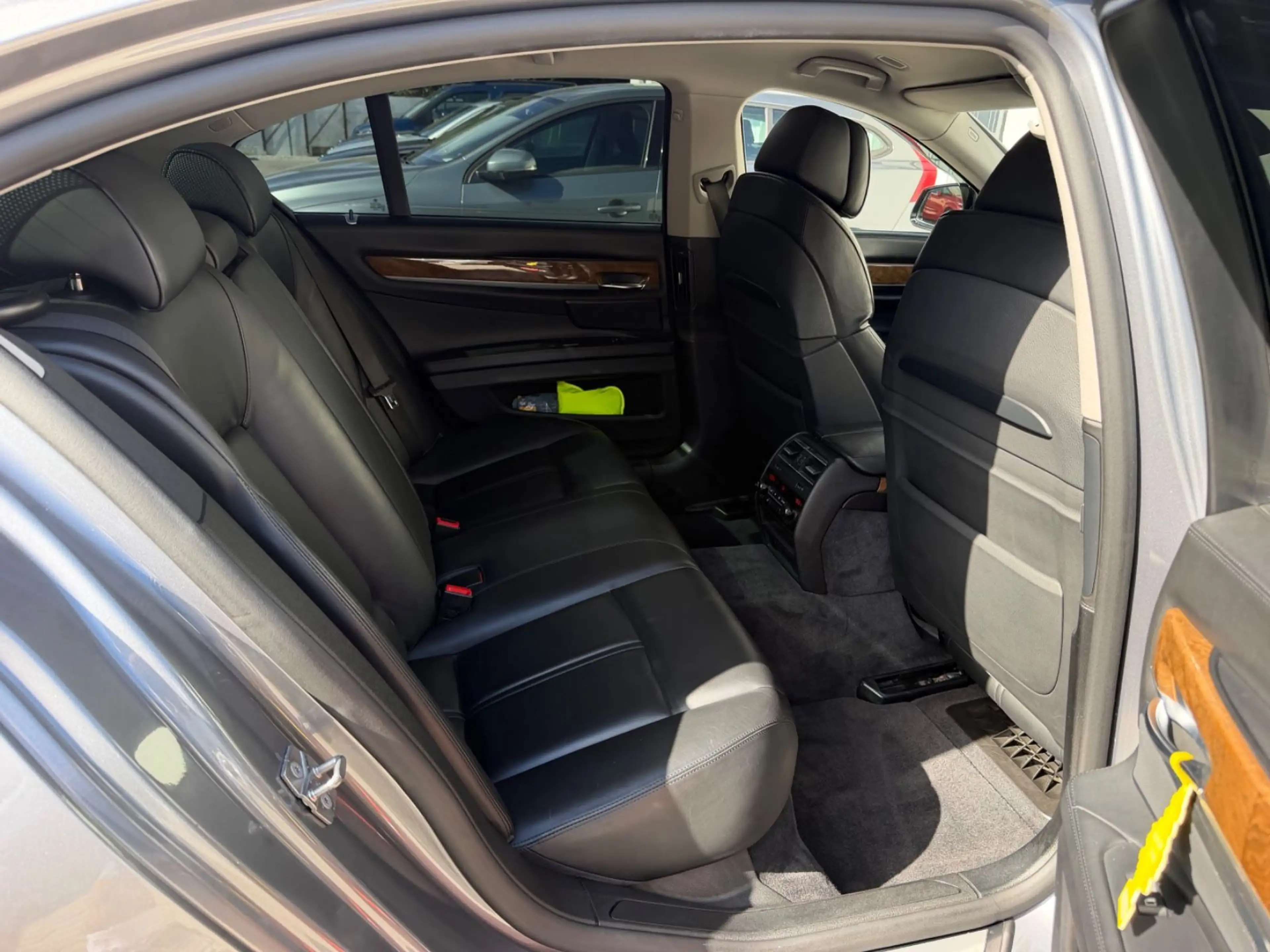 BMW 730 d/SPUR/DISTRONIC/HEADUP/360° — photo 14