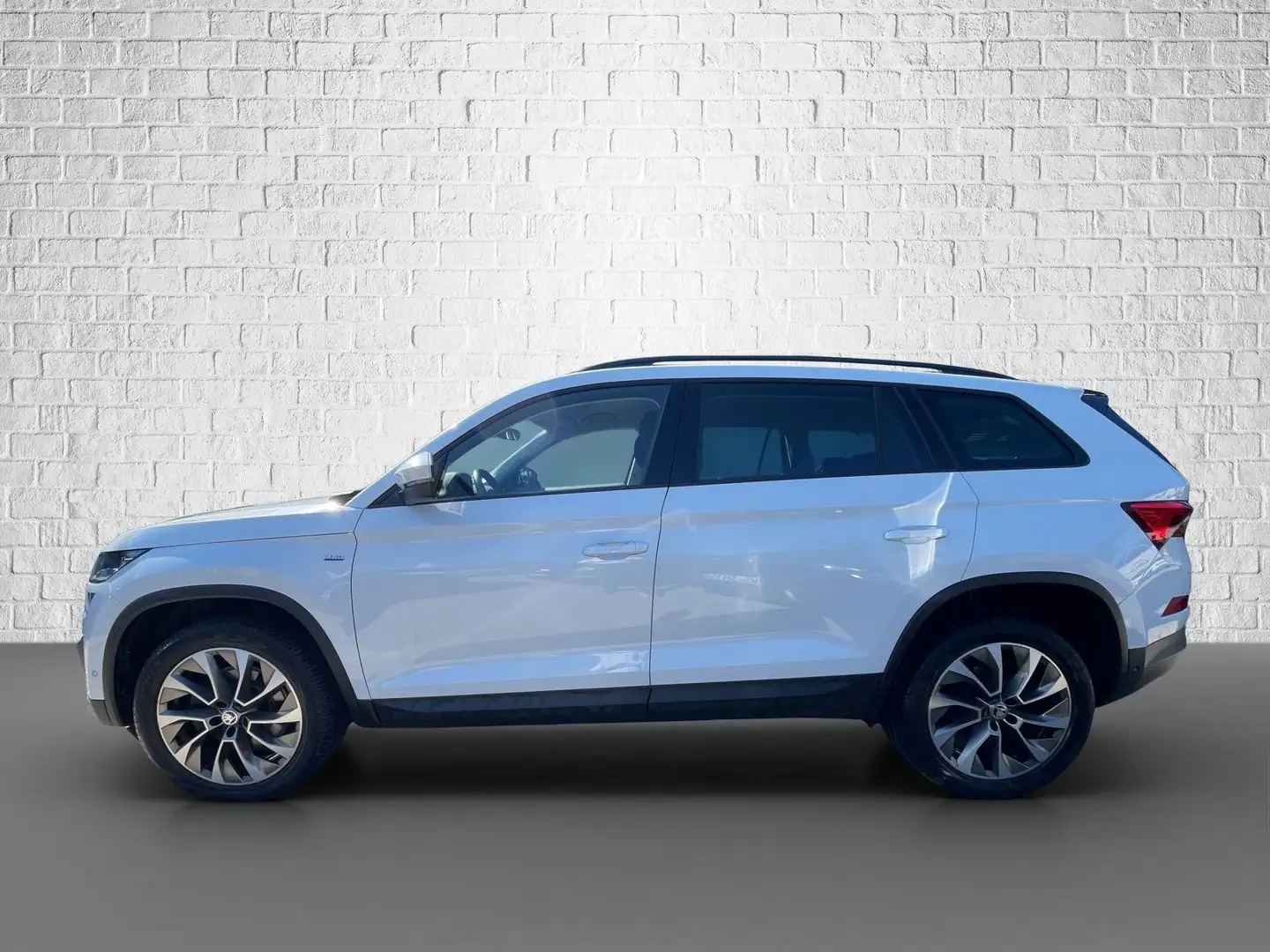 Skoda Kodiaq 2.0 DSG - Clever 4x4 TDI AHK Weiß - 2