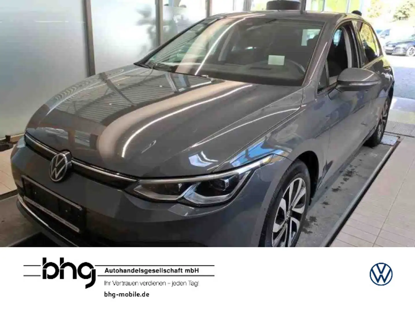 Volkswagen Golf 1.5 TSI Life *NAVI*LED+*ACC* Grau - 1