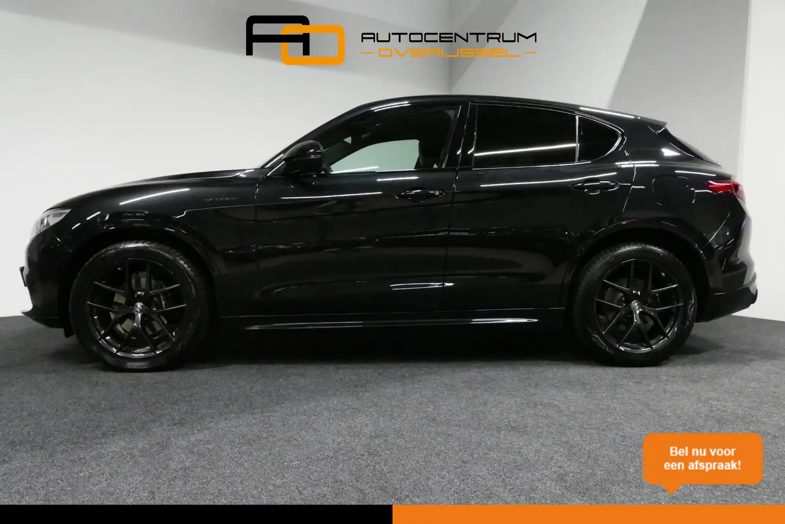 Alfa Romeo Stelvio 2.0 T AWD Veloce / Orig. Nederlands (facelift) / 1 Zwart - 1