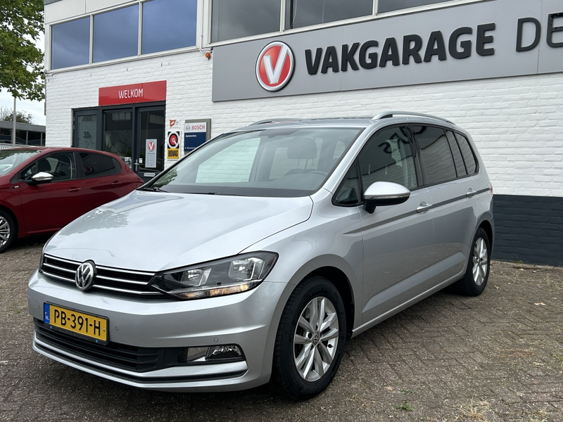 Volkswagen Touran 1.4 TSI Comf Bns 7p — photo 4