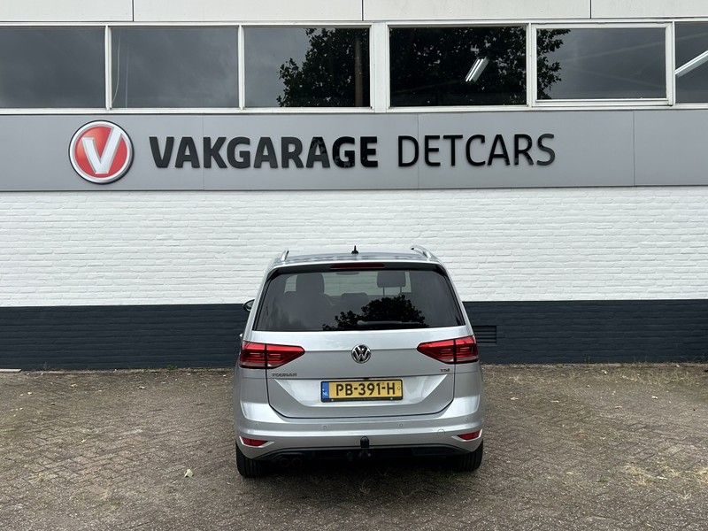 Volkswagen Touran 1.4 TSI Comf Bns 7p — photo 6