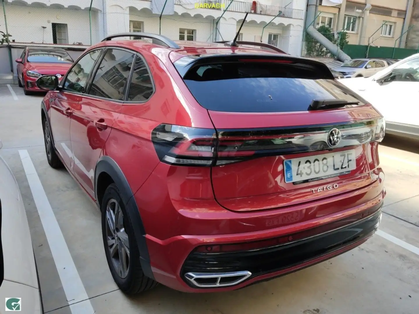 Volkswagen Taigo 1.0 TSI R-Line DSG 81kW Rojo - 2
