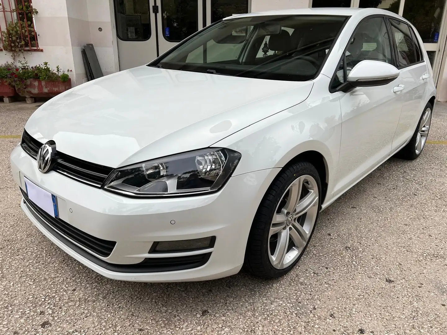 Volkswagen Golf 1.6 TDI 90 CV 5p. Comfortline BlueMotion Tech Bianco - 1