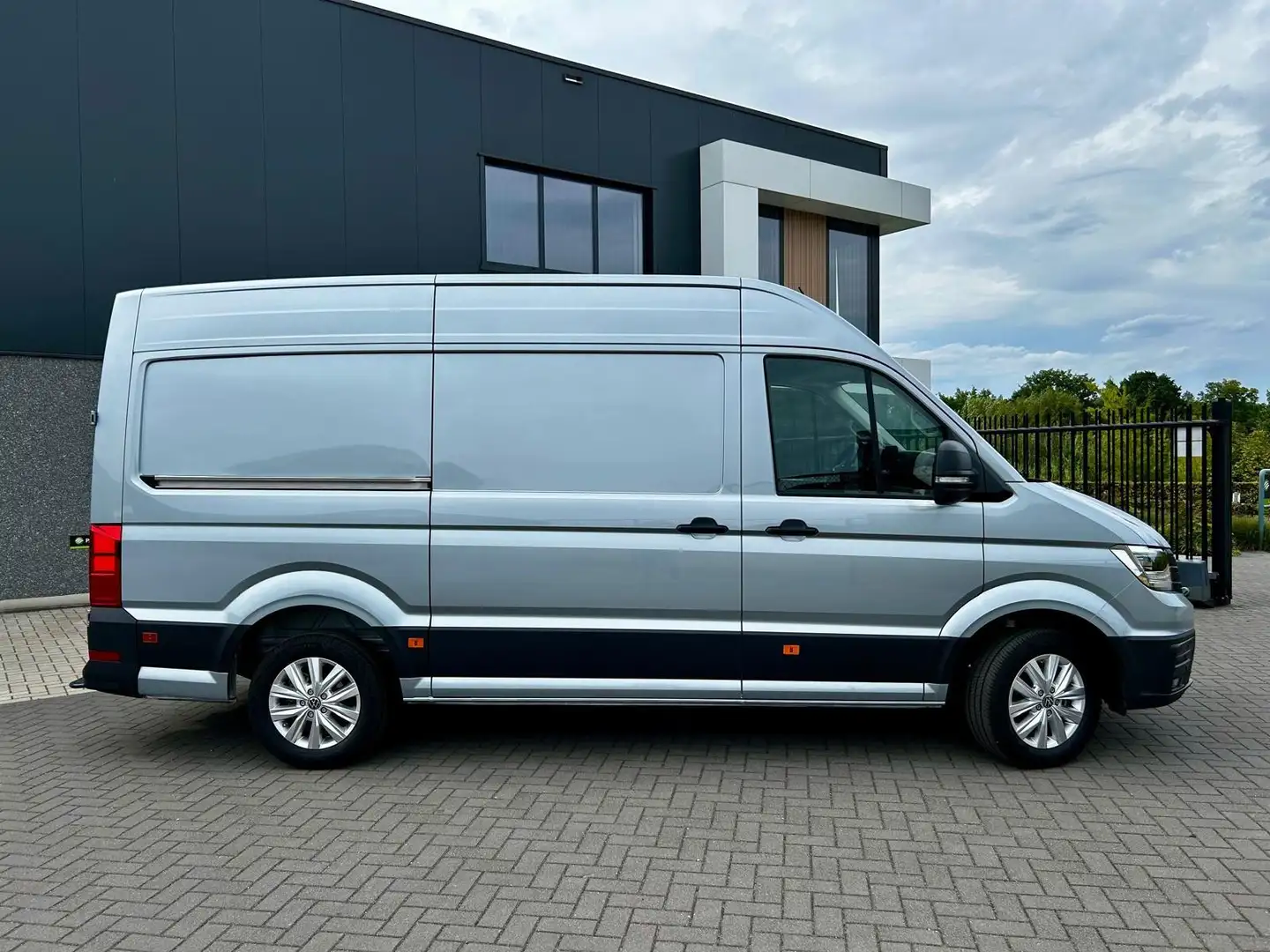 Volkswagen Crafter 35 2.0 TDI L3H3 Exclusive EURO VI Argent - 2