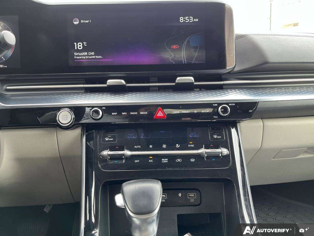 used 2022 Kia Carnival car, priced at $28,888