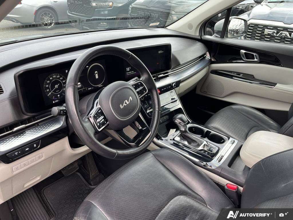 used 2022 Kia Carnival car, priced at $28,888