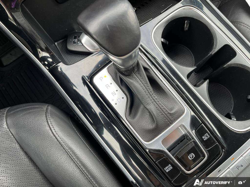 used 2022 Kia Carnival car, priced at $28,888