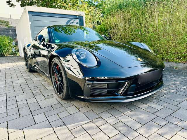 Imagine Porsche 992 911 Carrera GTS PDK